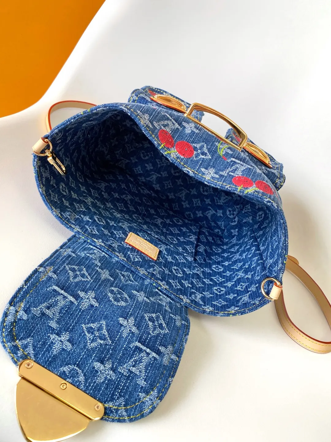 LV 丹宁 牛皮 收纳包 旅行收纳款