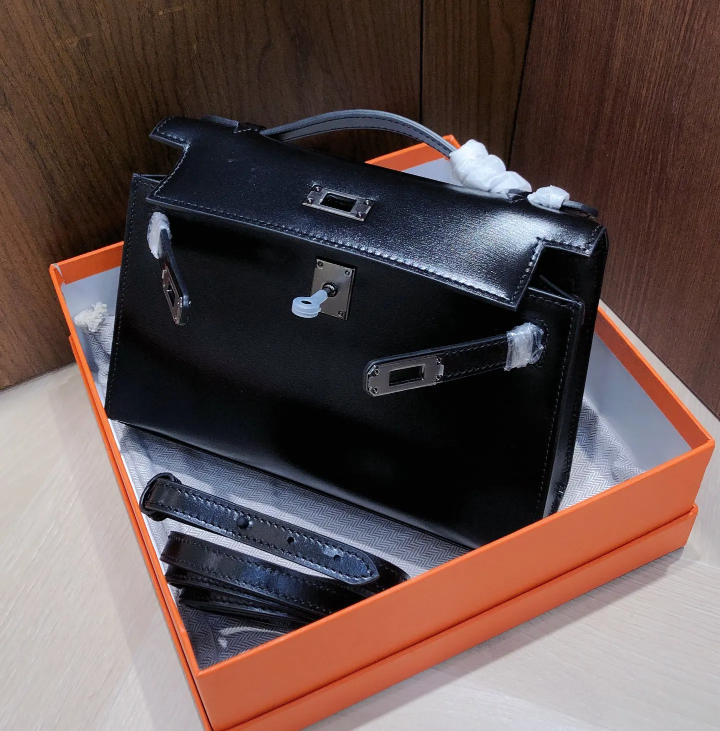Kelly 黑色 牛皮 mini Kelly一代 BOX进口牛皮銀 手提包 通勤手提款