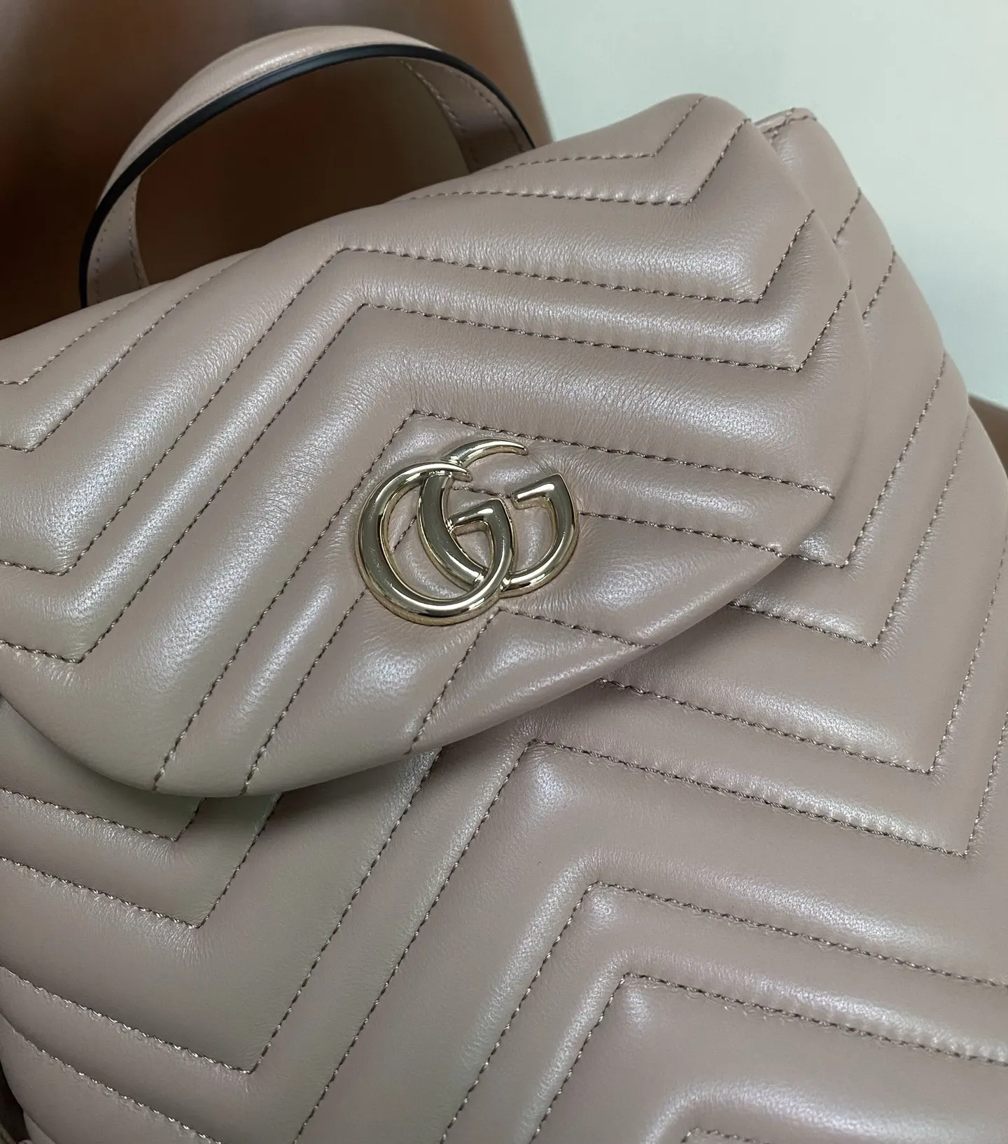 Gucci Marmont 羊皮 雙肩包 实用雙肩款
