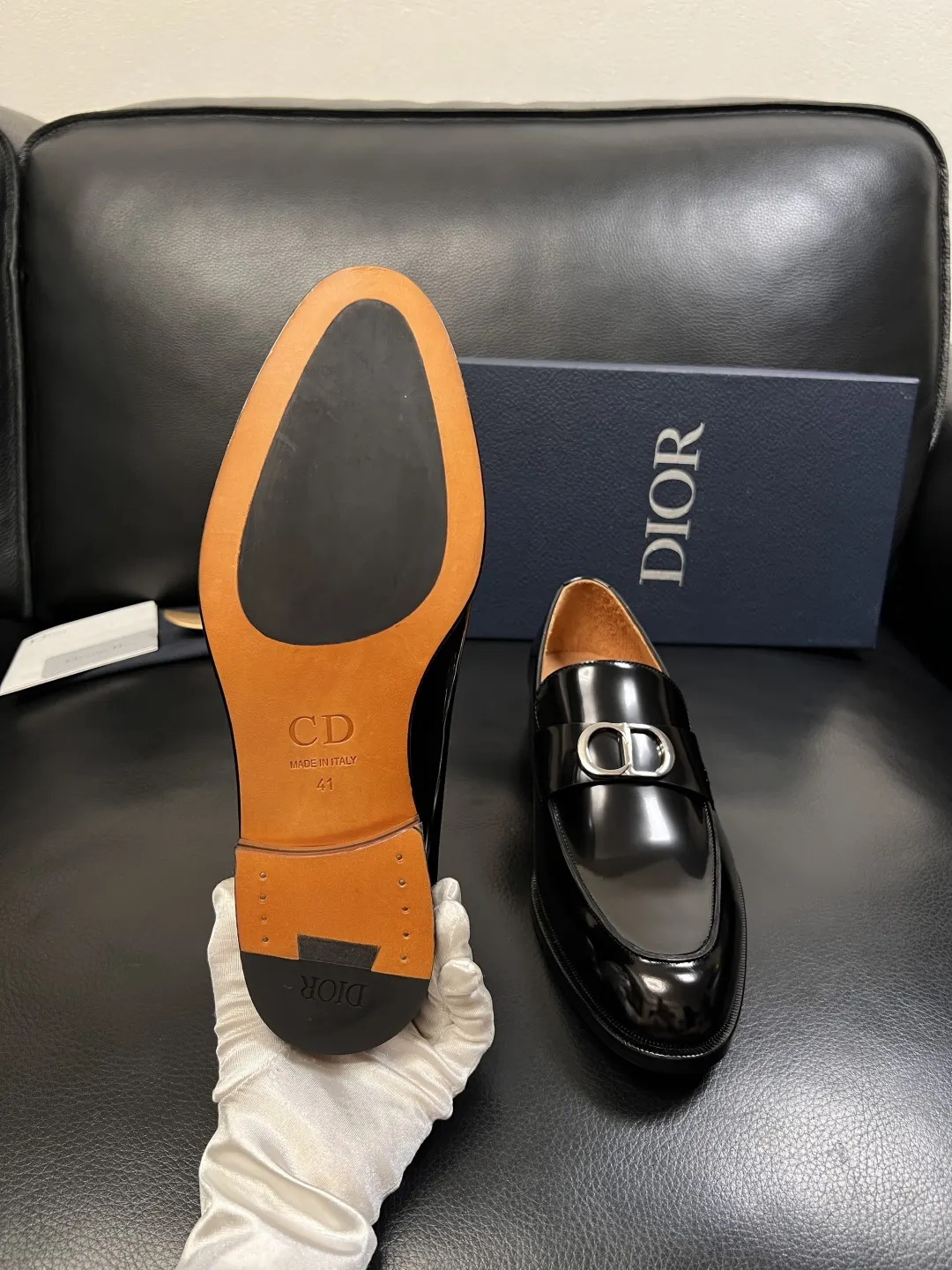 Dior Lady Dior 银白色手提斜挎包 金扣款