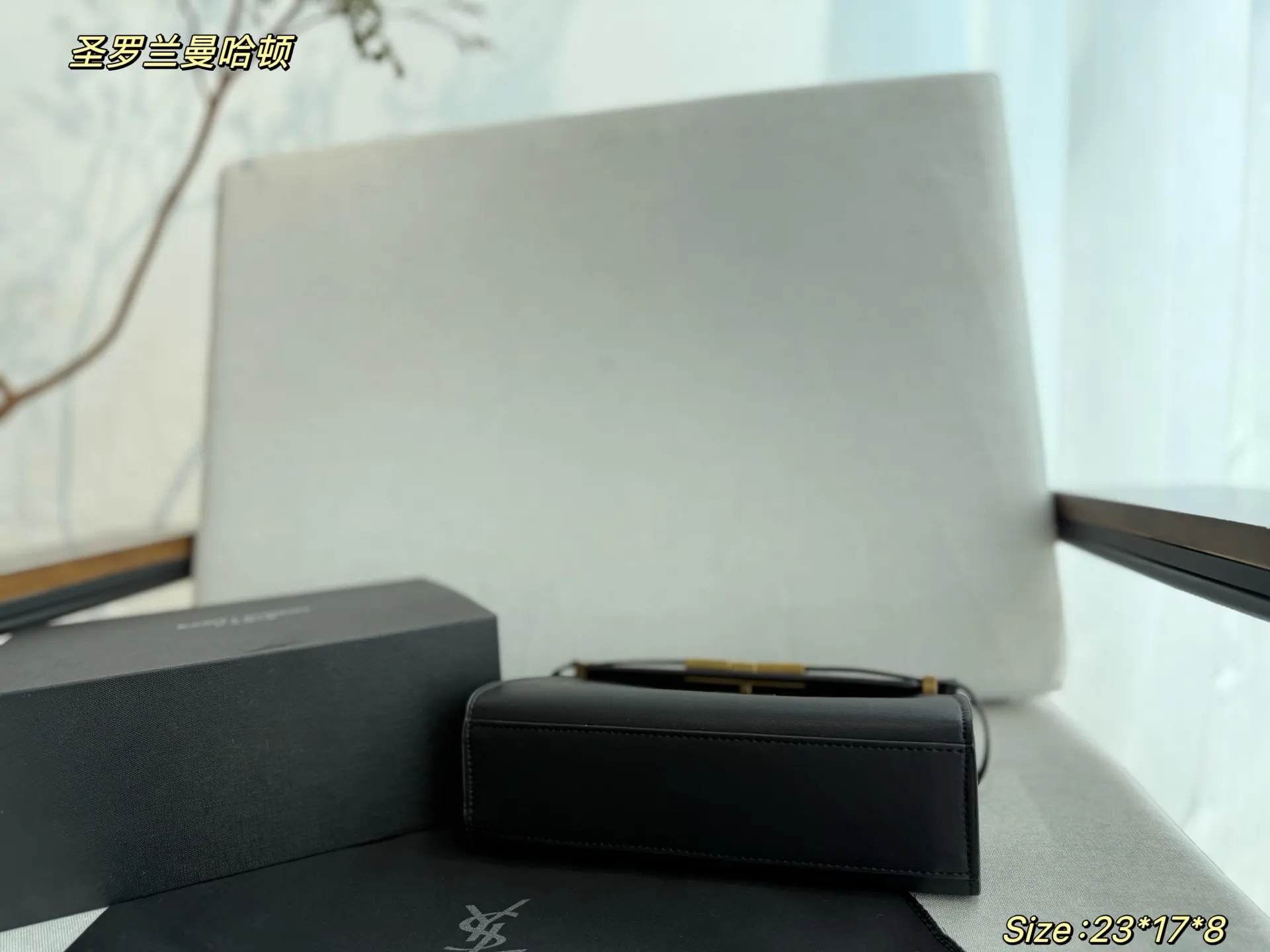YSL Manhattan 牛皮 腋下包 復古腋下背款(數字9) YSL Manhattan 牛皮 腋下包 復古腋下背款(數字9)