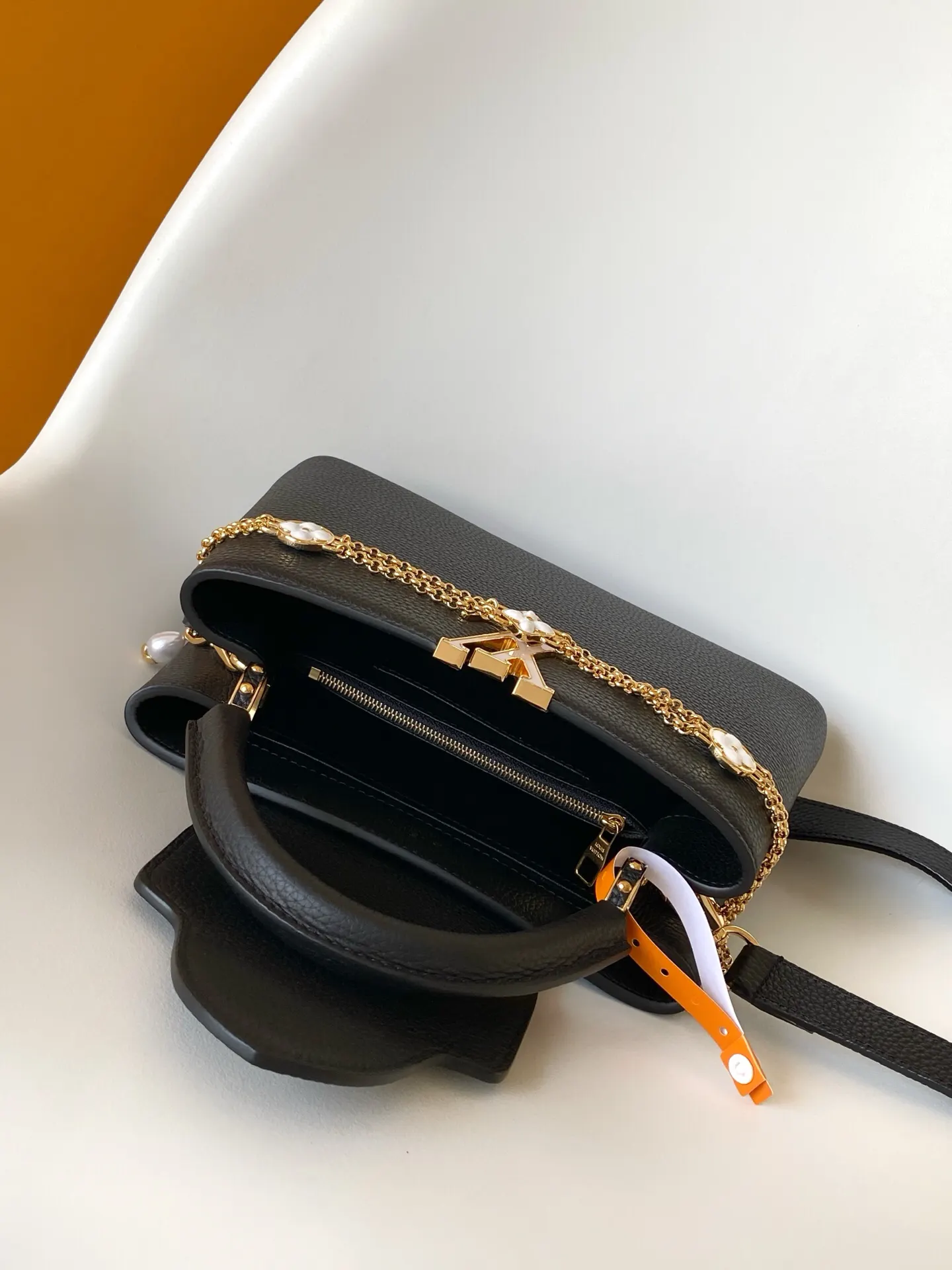 LV Capucines 黑色 牛皮 链条包 精致链条款