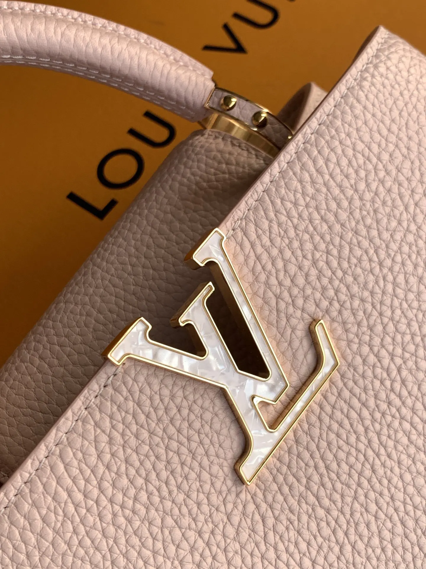 LV 粉色毛绒链条包 迷你手提款｜ORBUYBAG 岚奢包高端时尚精品