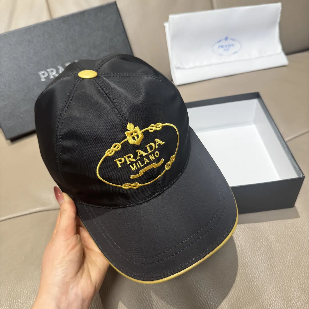 Prada 牛皮 棒球帽 日常休闲款 款7