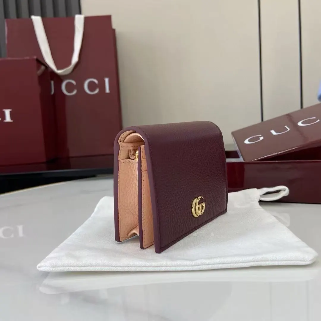 Gucci Marmont 双G扣牛皮双面腰带