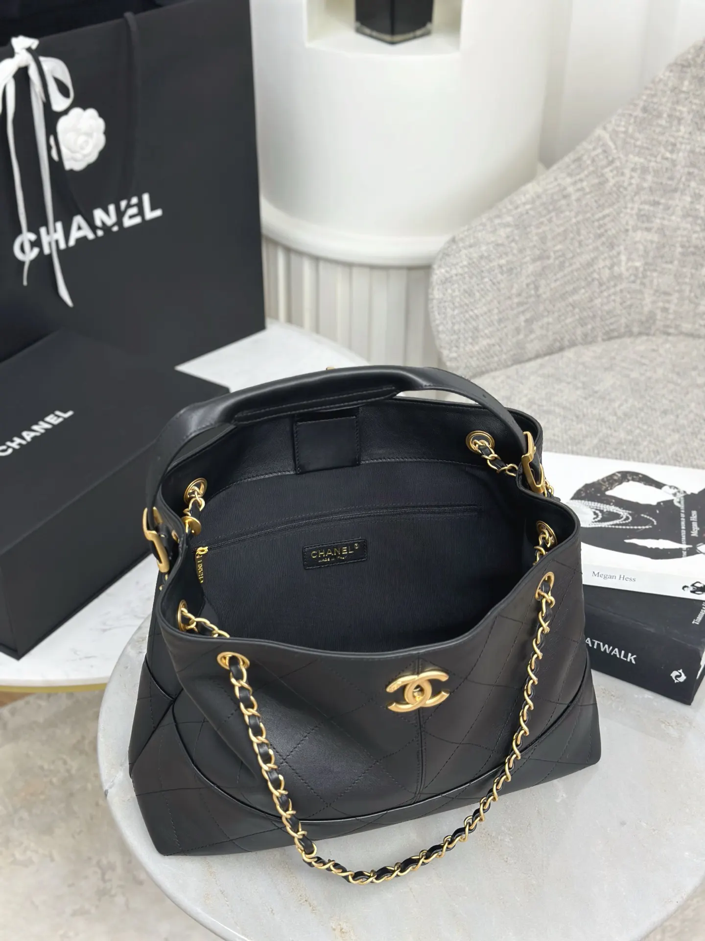 CHANEL 黑色牛皮手提链条包 通勤款 复古款