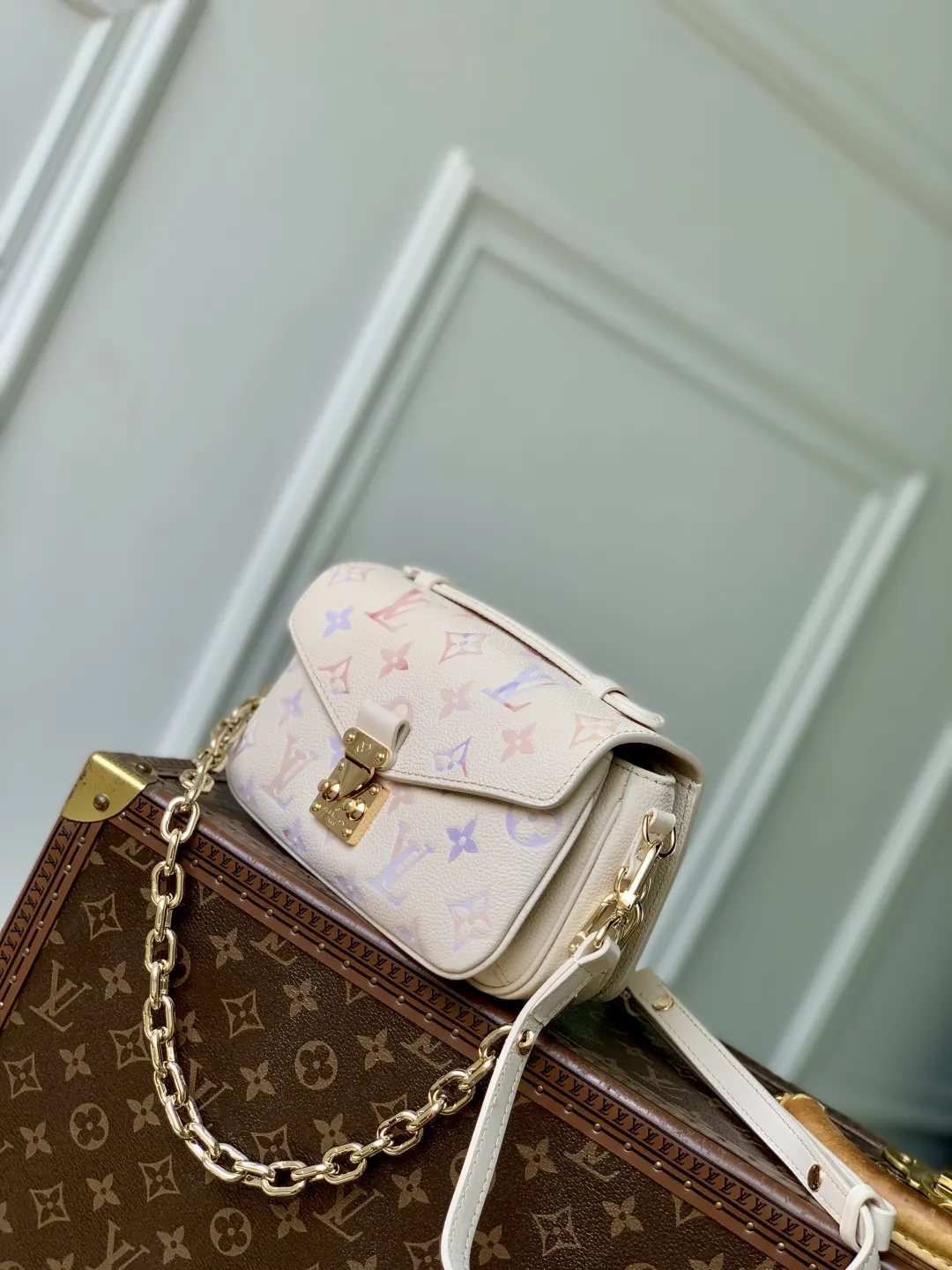 Louis Vuitton Pochette M25682 Monogram 手提包