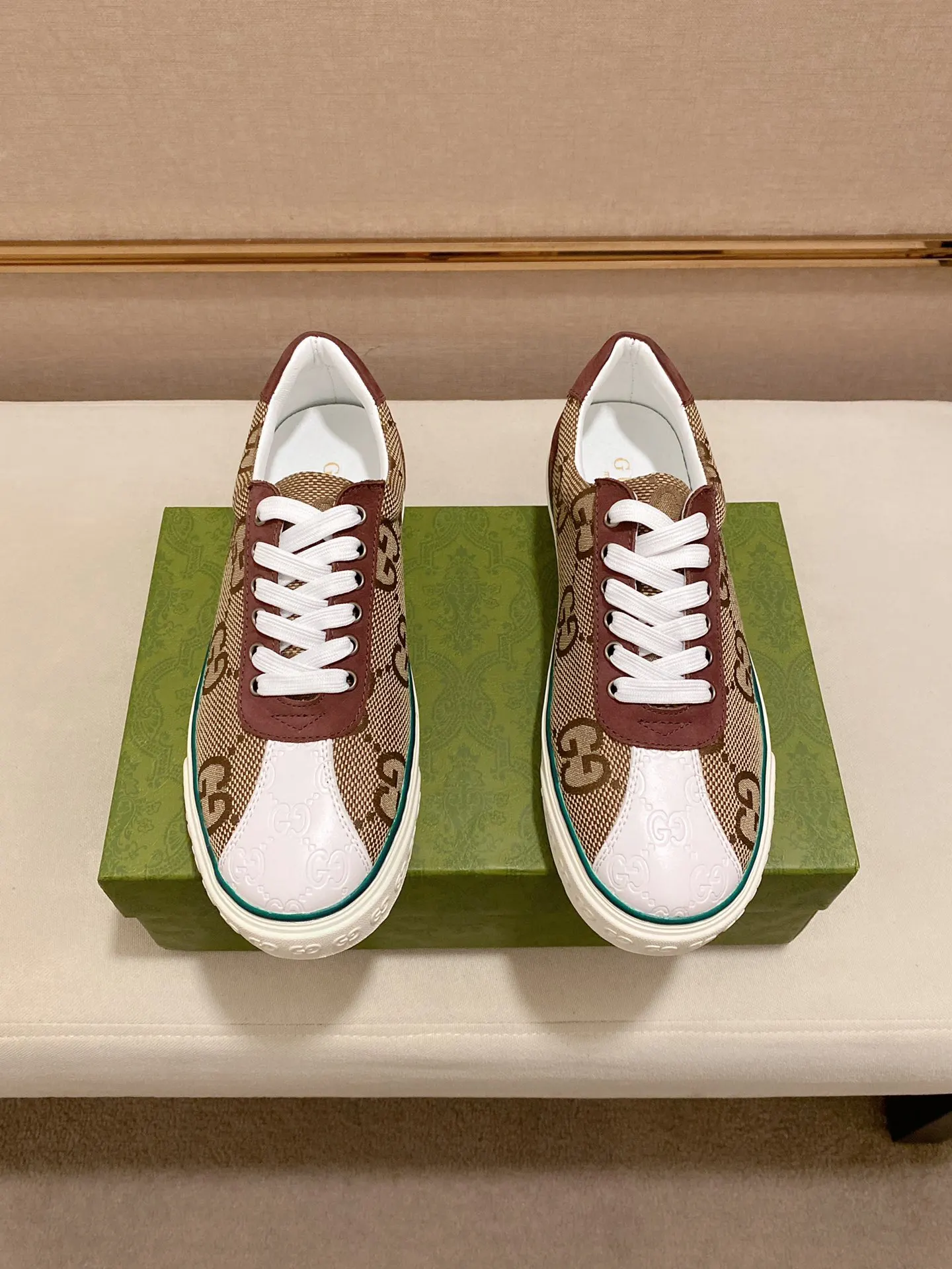 Gucci Logo休闲运动鞋 百搭款