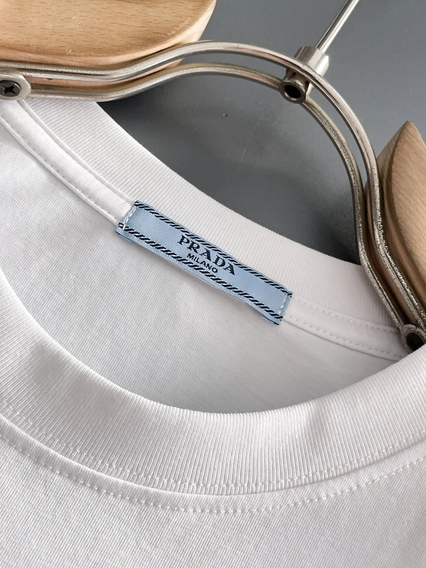Prada Logo 短袖T恤