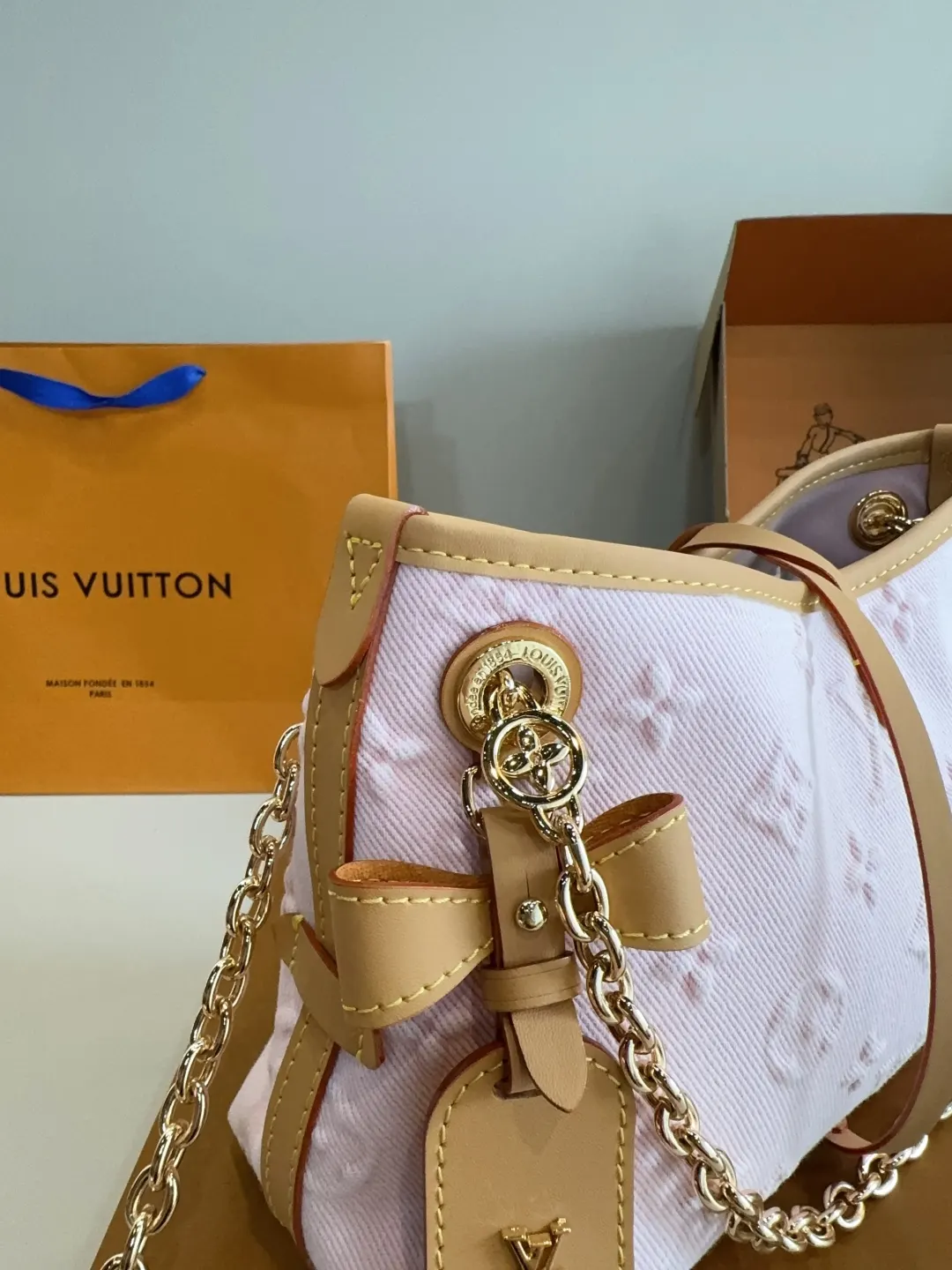 LV CarryAll 最强者CarryAll 可爱休闲 斜挎包 轻便斜挎款