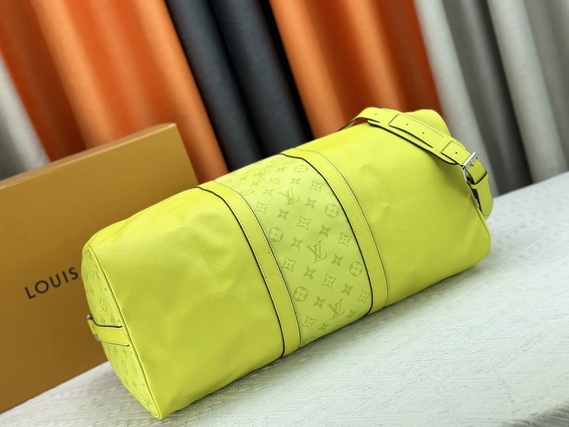 Keepall 白色 黄色 帆布 旅行包 大容量旅行款
