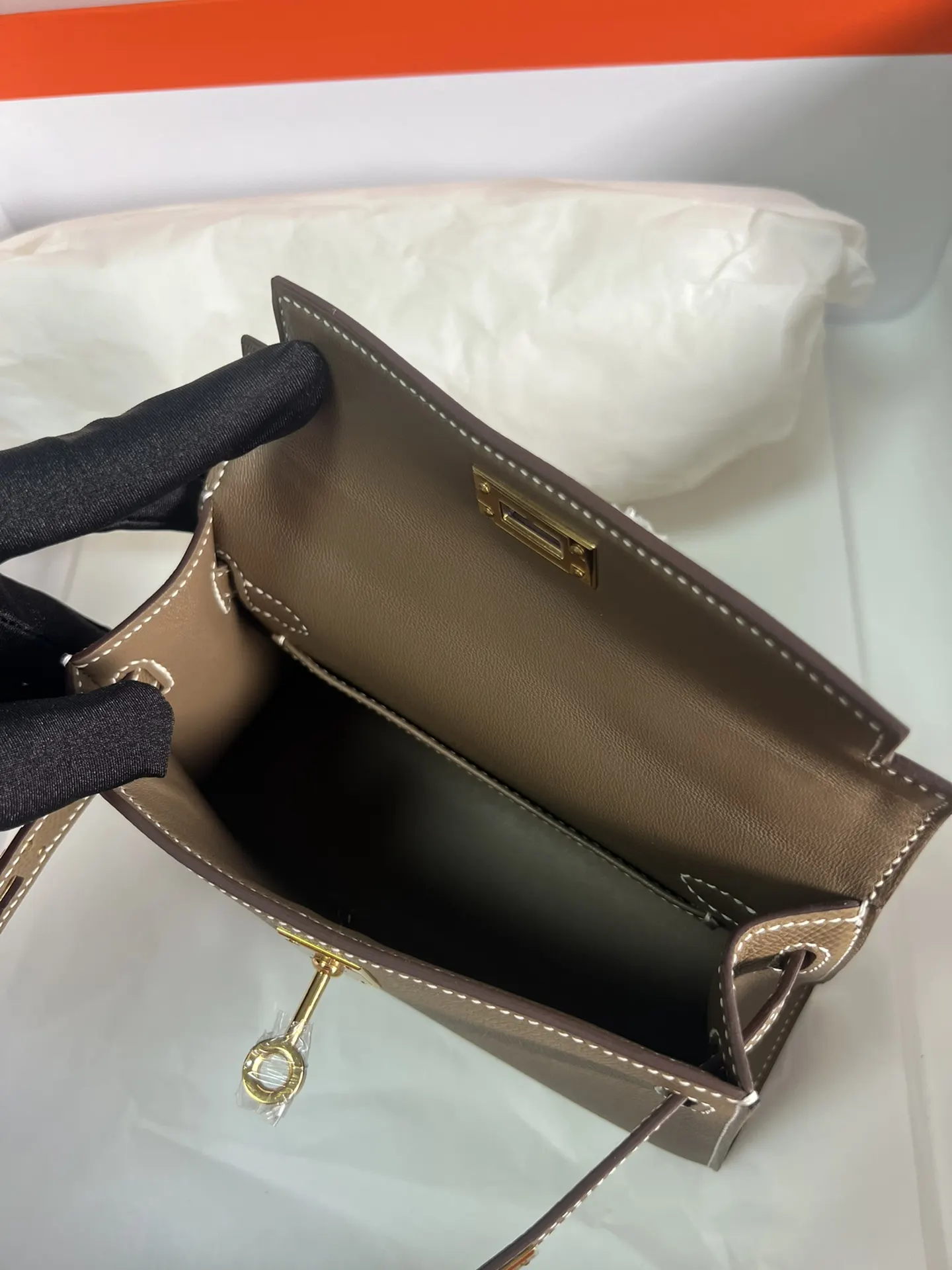 Hermès Kelly Mini Epsom掌纹牛皮 斜挎包 19cm