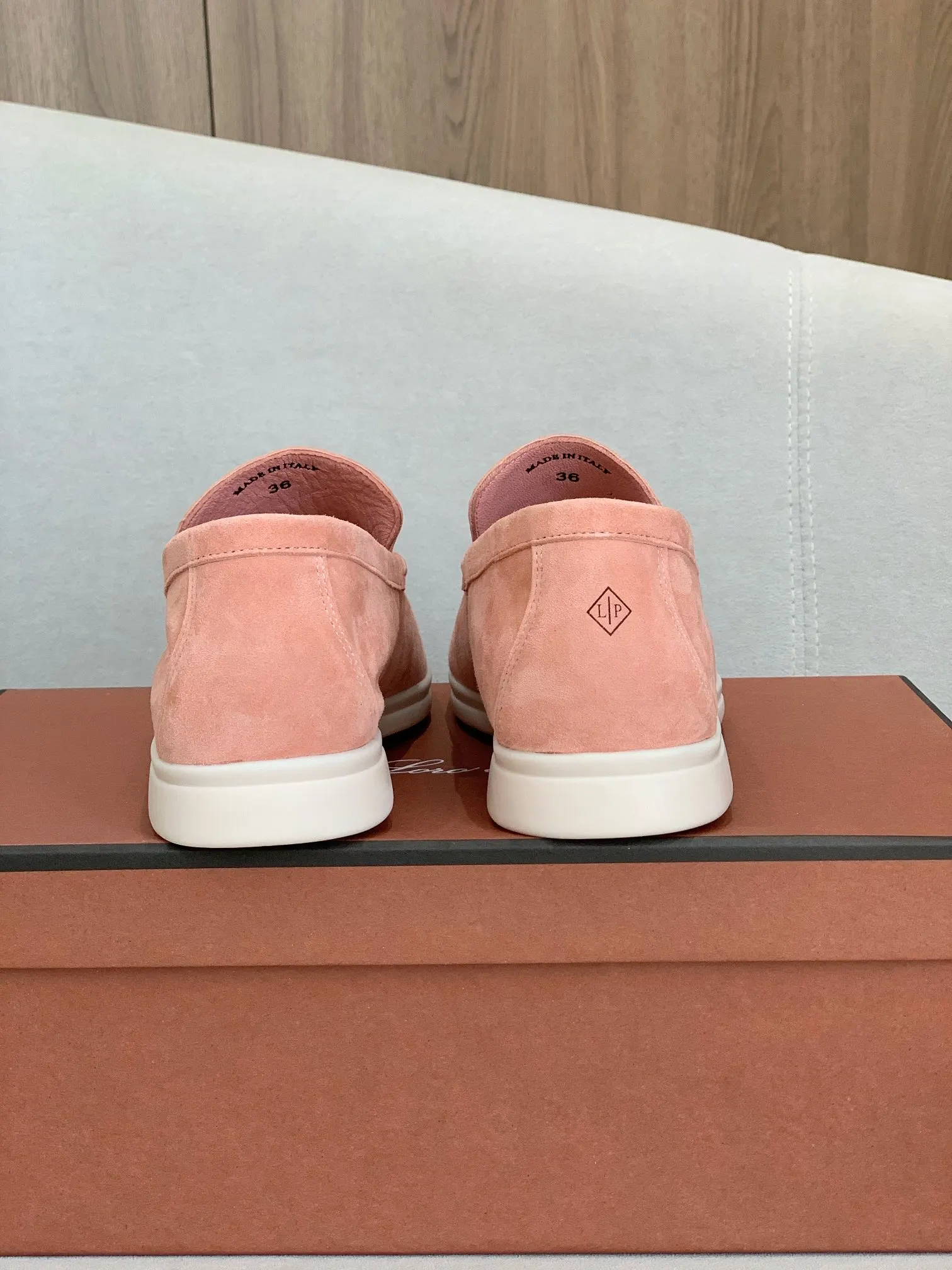 Loro Piana Sneakers Casual Versatile Image 8 Loro Piana Sneakers Casual Versatile Image 8