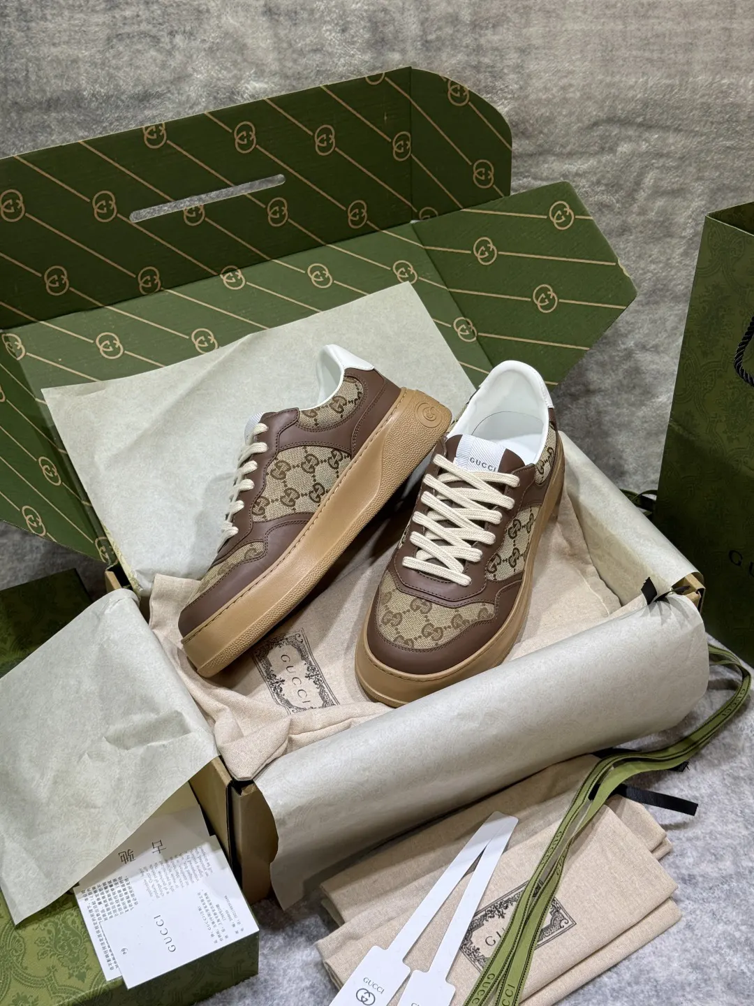 Gucci Logo Sneakers Image 9 Gucci Logo Sneakers Image 9