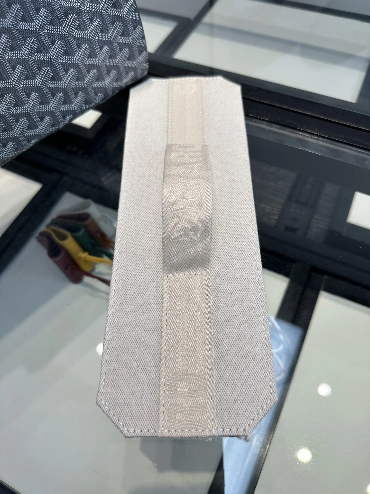 Goyard 灰色 无论你喜欢哪一种风格 低调内敛或高调前卫 休闲或精致 收纳包 旅行收纳款