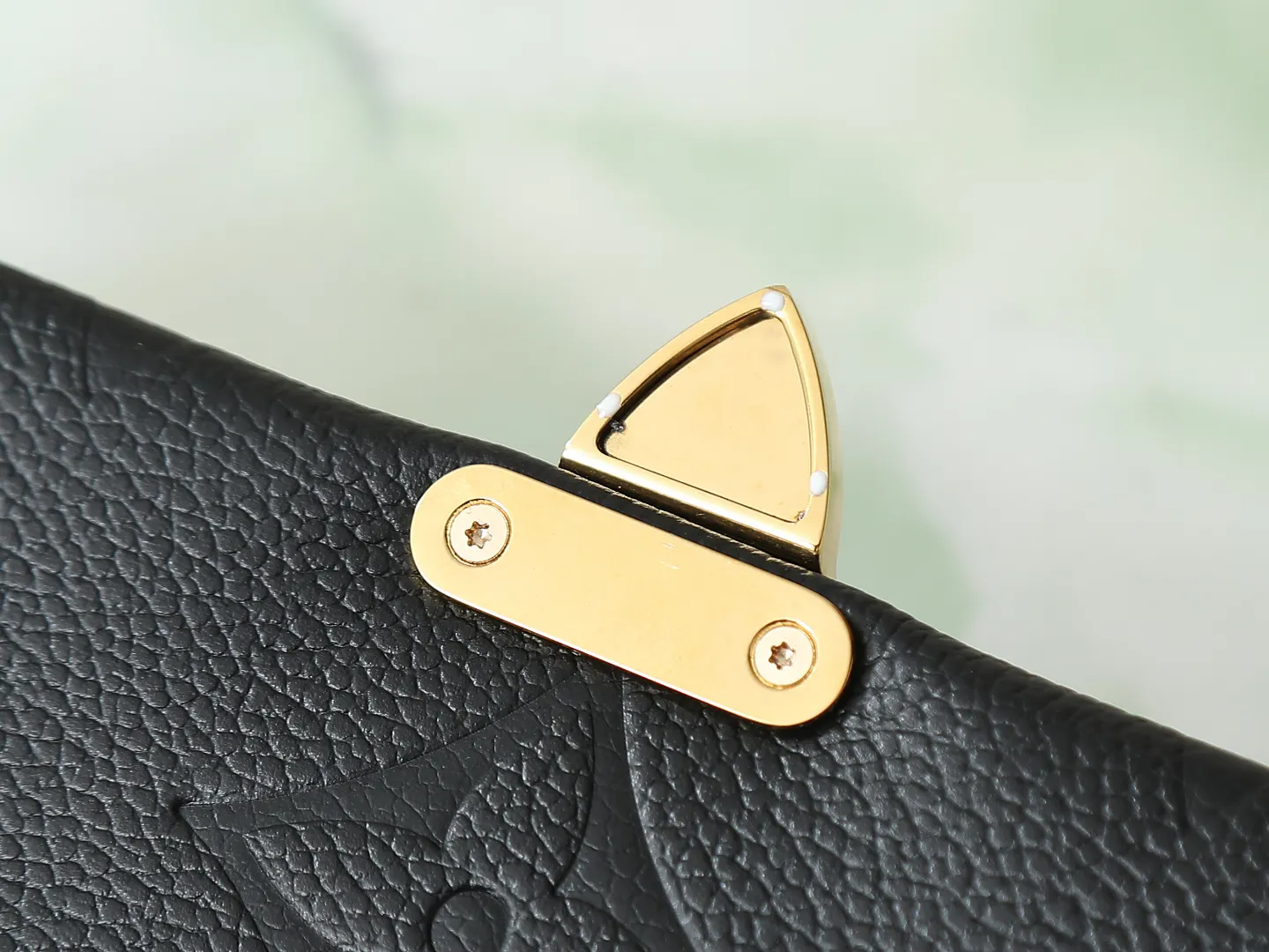 Louis Vuitton Black Chain Bag Image 11 Louis Vuitton Black Chain Bag Image 11