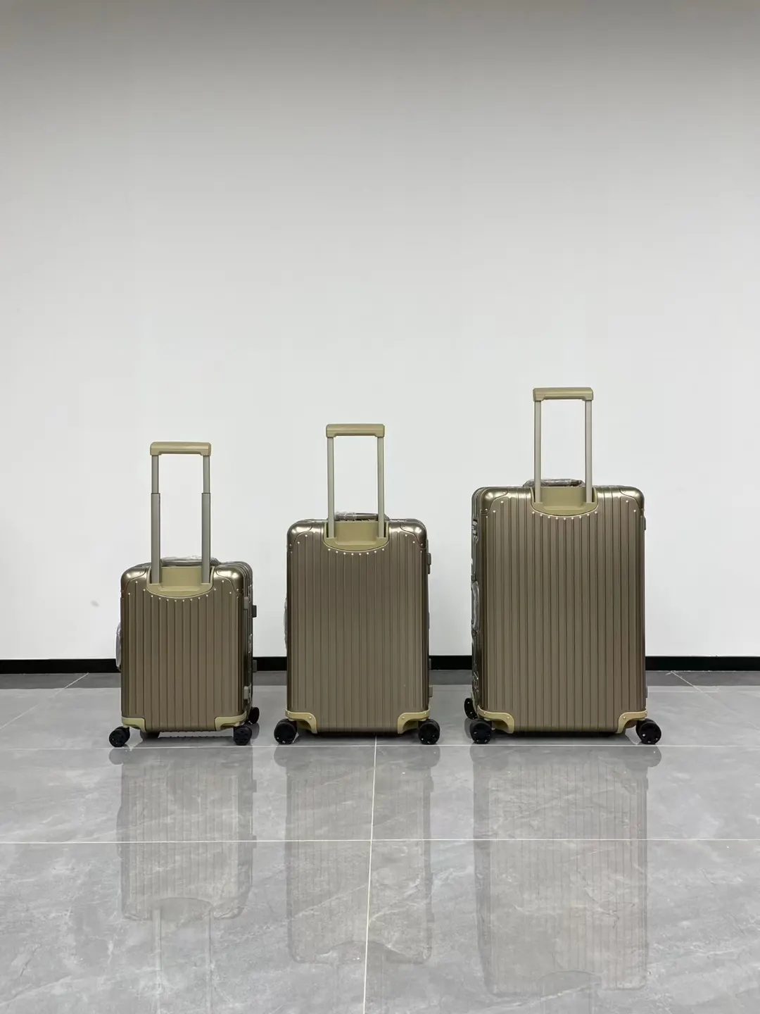 黑色 银色 Original 系列 全新 系终于来啦 行李箱 旅行拉杆款 轻便出行款