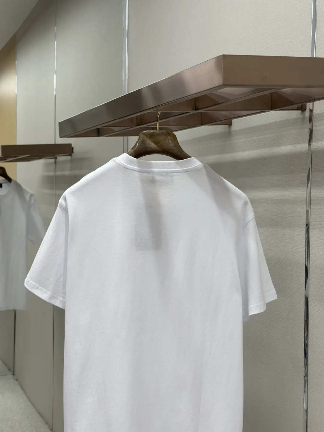 Gucci Double G Embroidery Short Sleeve T-Shirt Image 8 Gucci Double G Embroidery Short Sleeve T-Shirt Image 8
