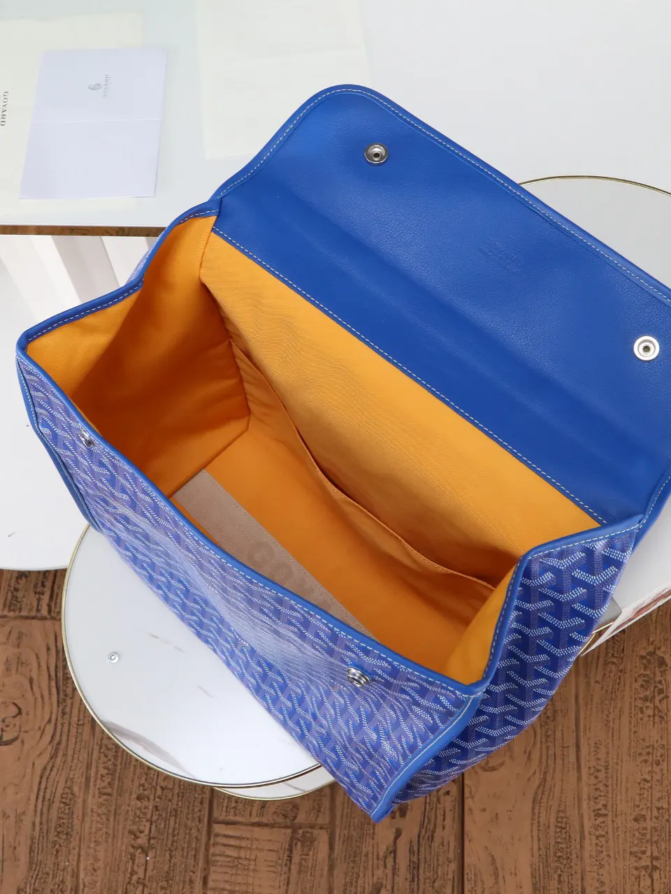 Goyard saint léger包就是一个典型的例子 双肩包 实用双肩款