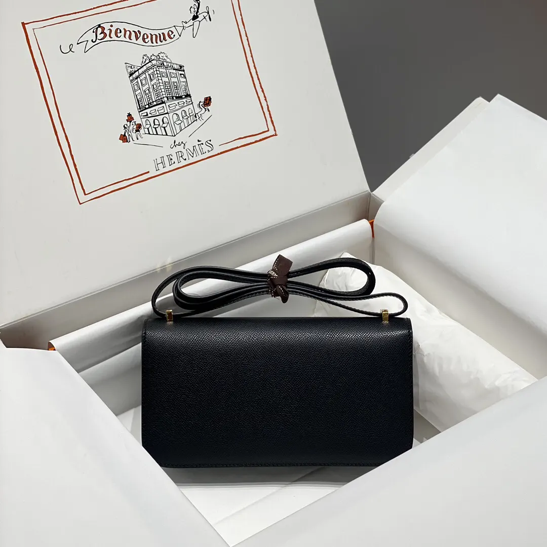 Hermès Constance 斜挎包 24cm