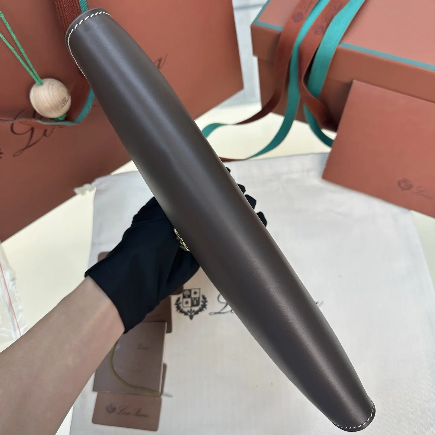 Saddle 牛皮 手拿包 精致手拿款