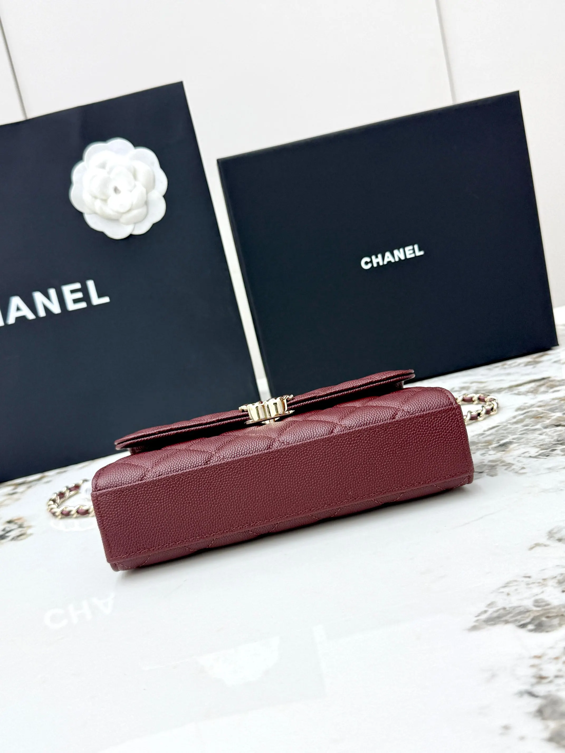 Chanel 酒紅色牛皮Kelly手提包 金链斜挎