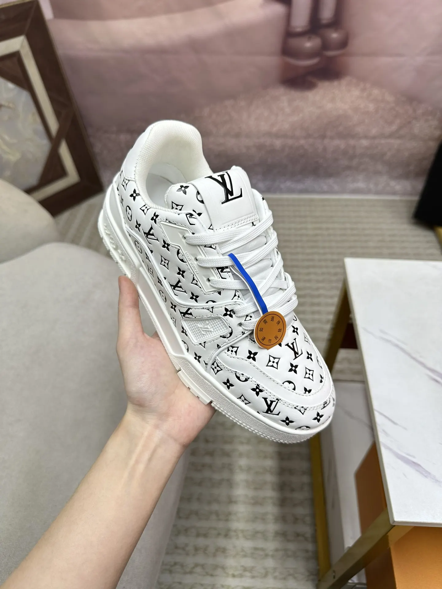 Louis Vuitton Sneakers