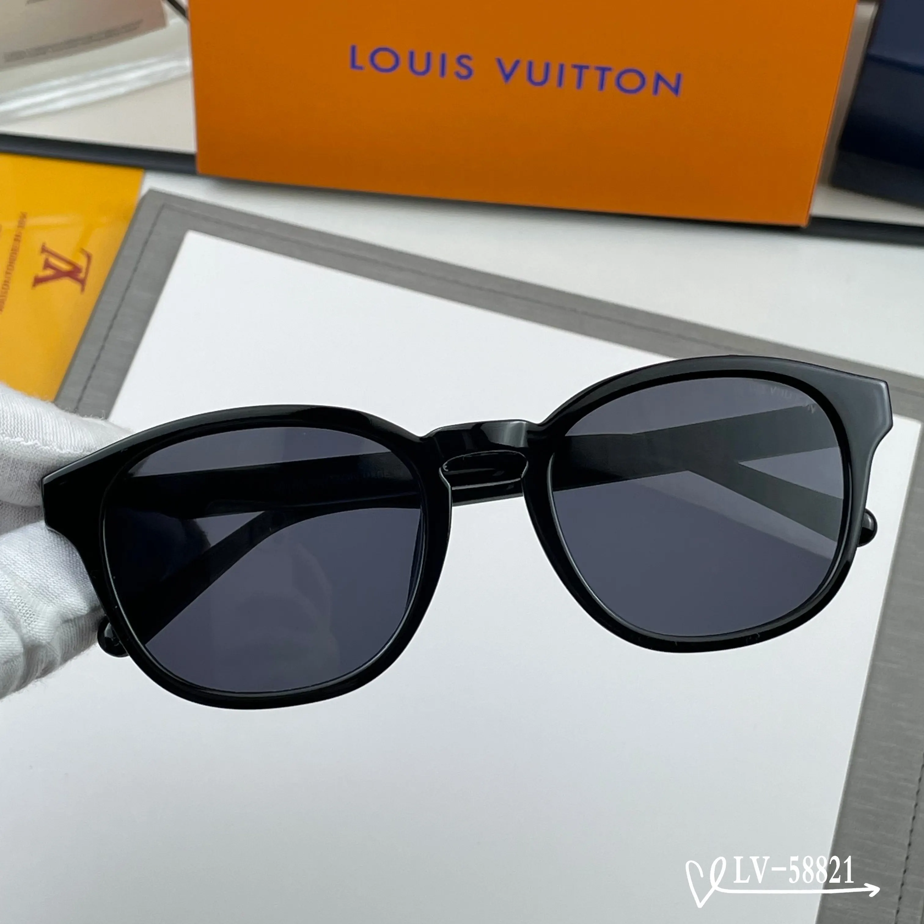 LV 墨镜 時尚防晒款