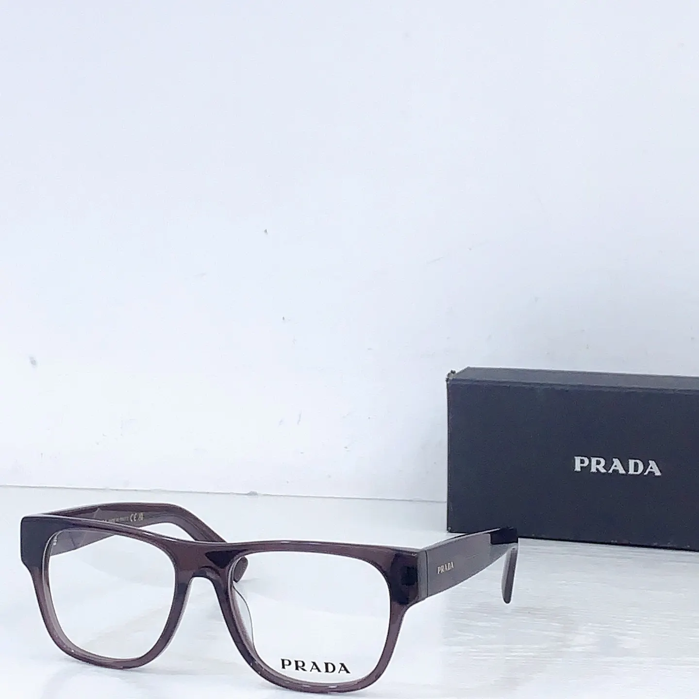 PRADA PR D07V 太阳眼镜 时尚遮阳款