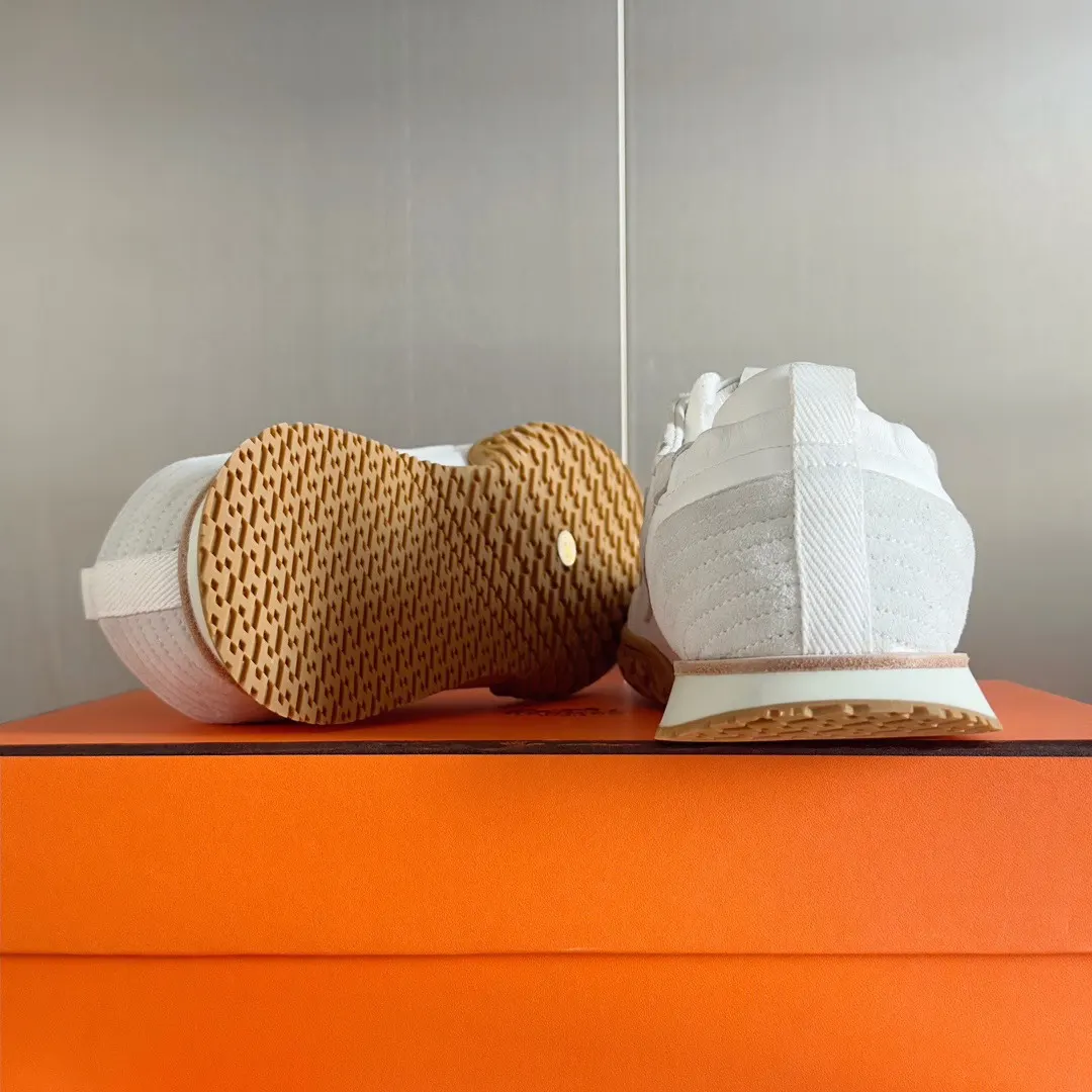 Hermès 运动鞋