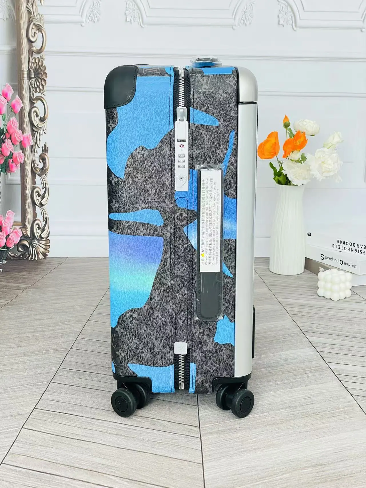 Louis Vuitton Monogram Suitcase Travel Lightweight Canvas Image 9 Louis Vuitton Monogram Suitcase Travel Lightweight Canvas Image 9