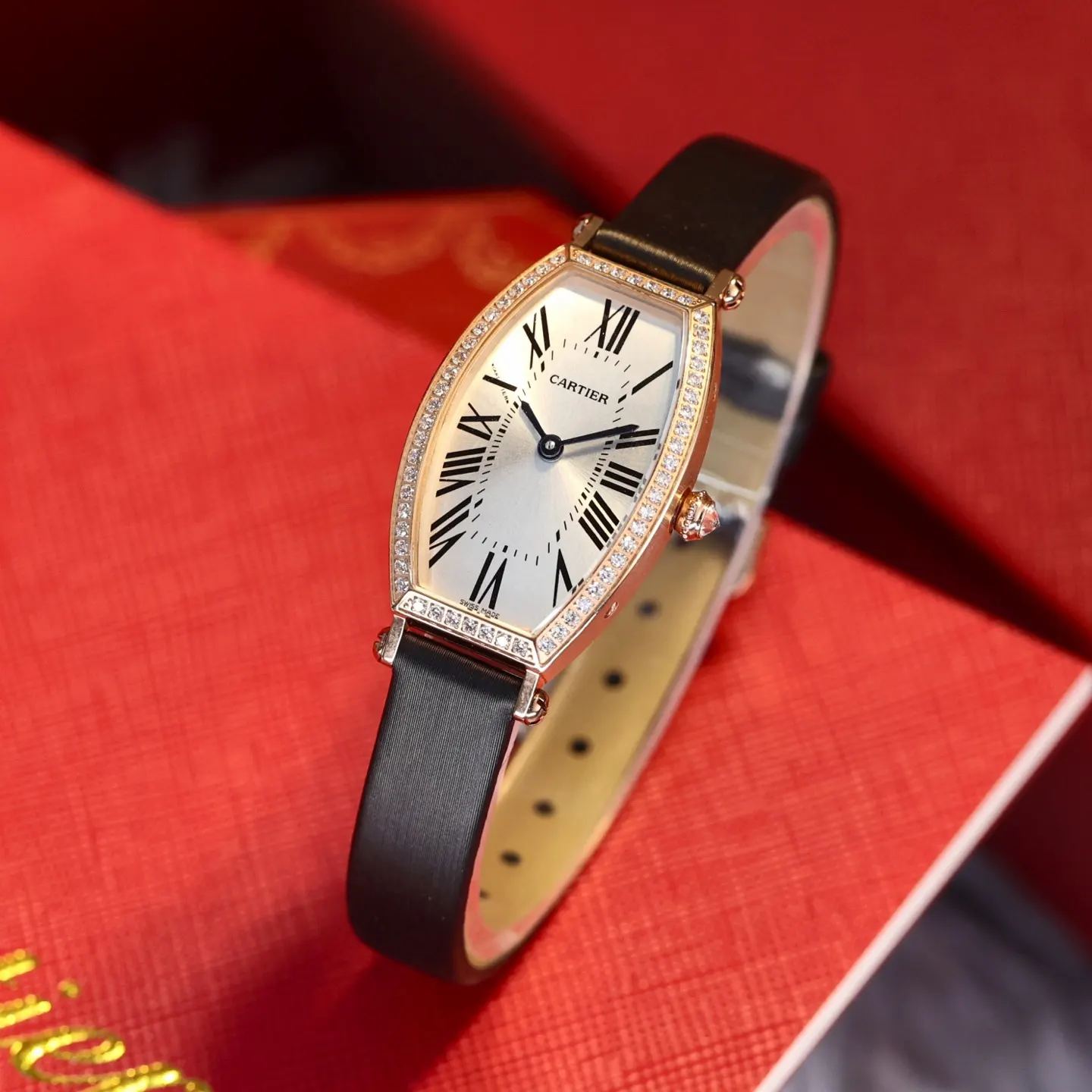 Cartier 黑色 銀色 手錶 經典腕表款