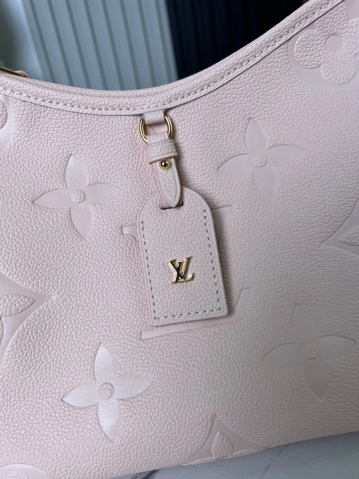 CarryAll 粉色 Mo手拿包 精致手拿款