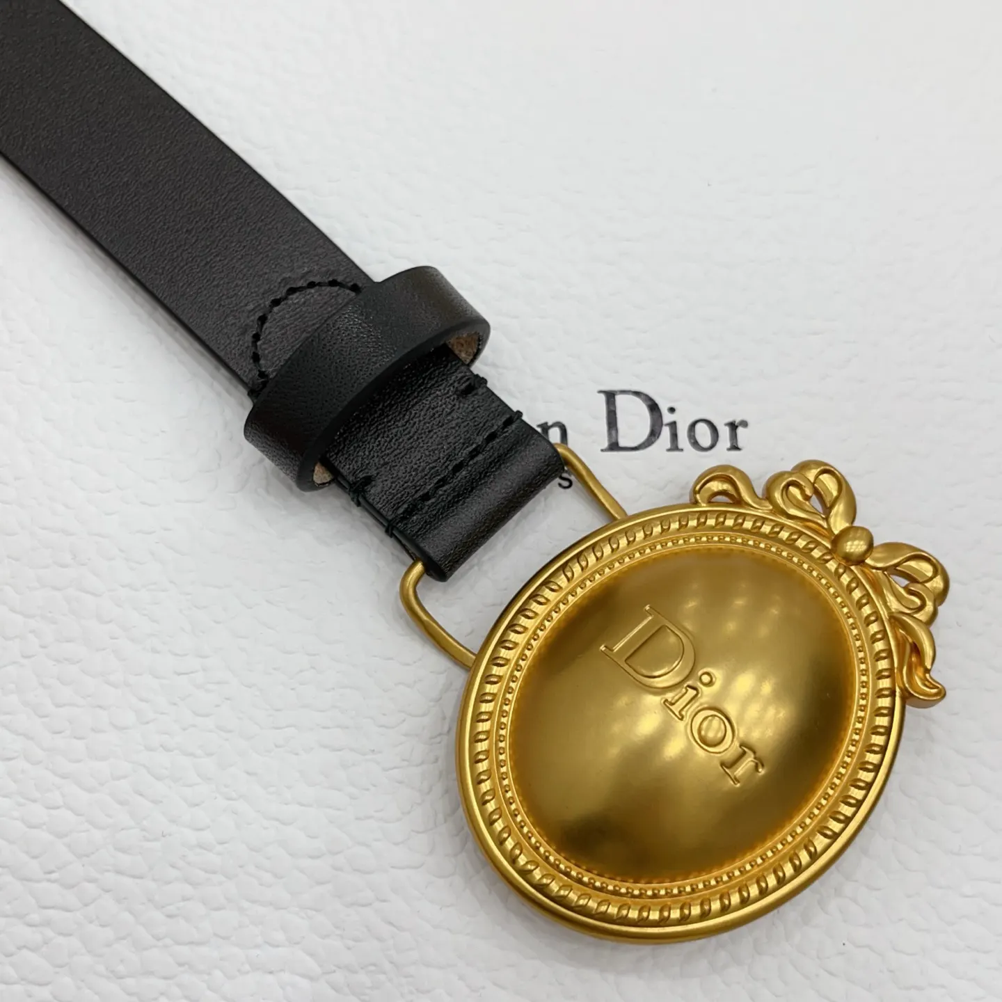 Dior 黑色小牛皮裙装 精致穿搭款