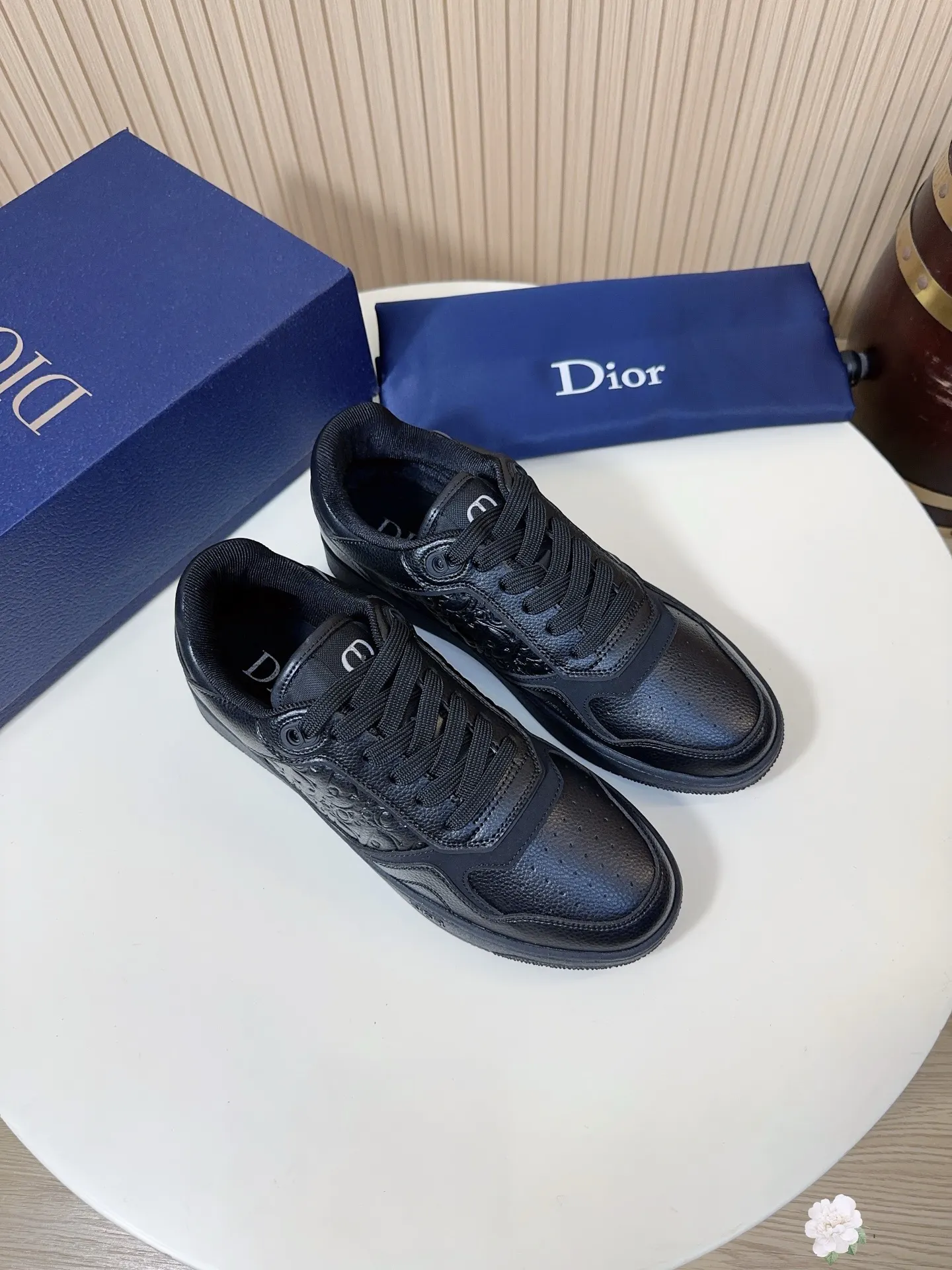 Dior 小牛皮運動鞋 舒適(數字3) Dior 小牛皮運動鞋 舒適(數字3)