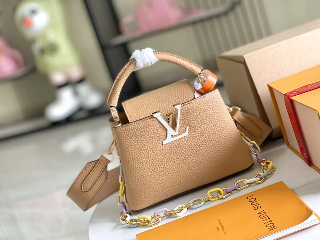 LV 土黃 皮革 标识风华 鏈條包 精致鏈條款