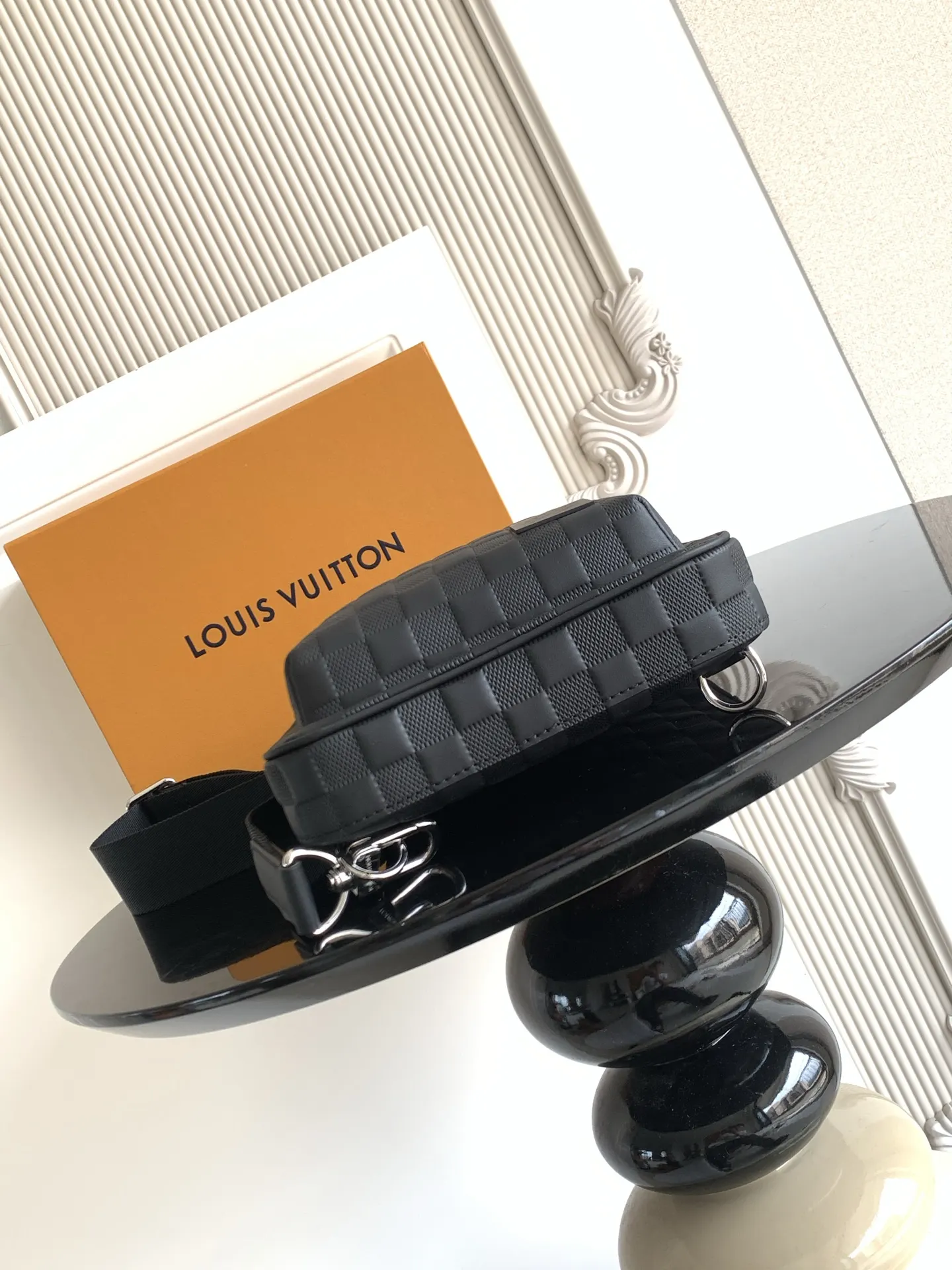 LV 帆布 單肩包 日常單肩背款