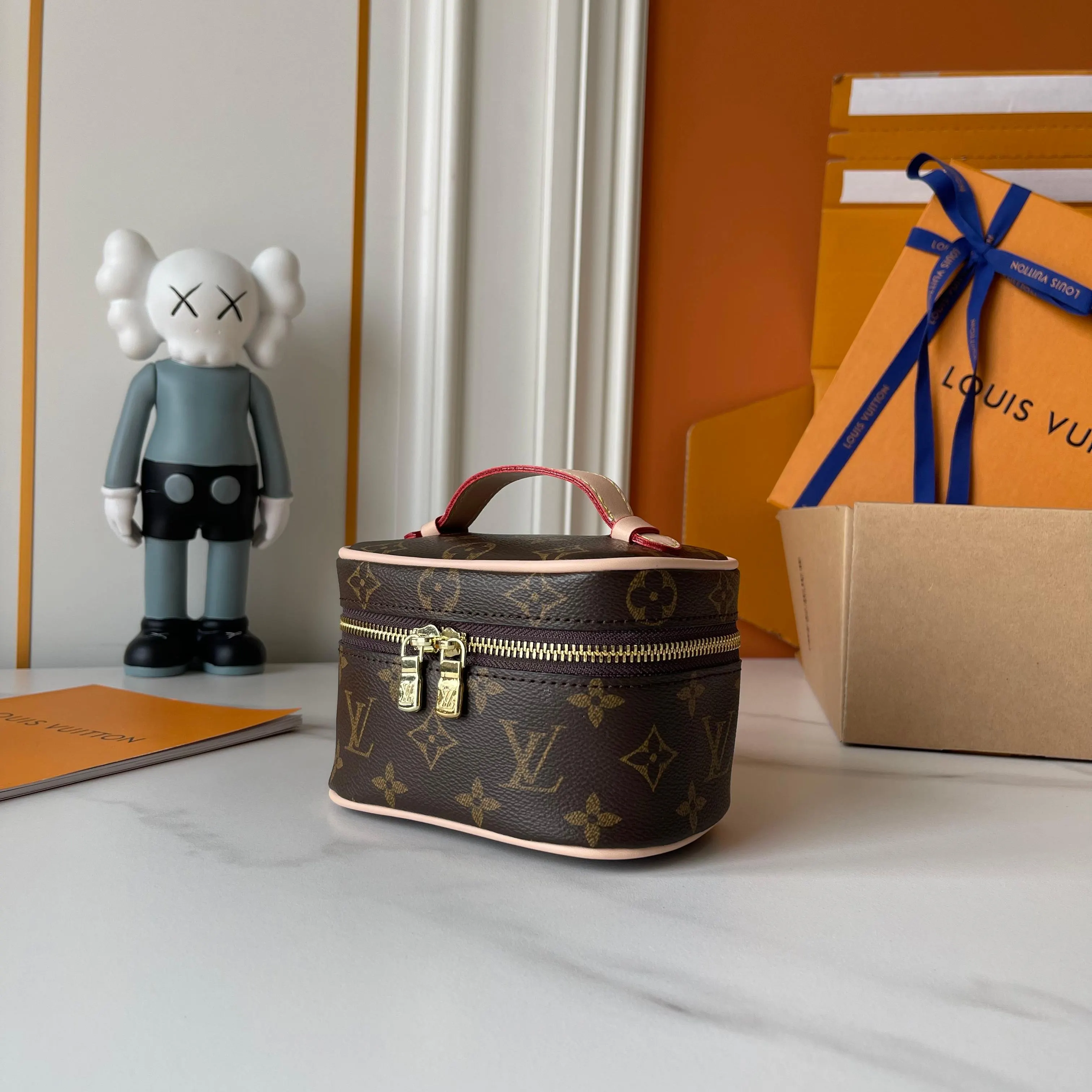 Louis Vuitton Cosmetic Pouch Leather