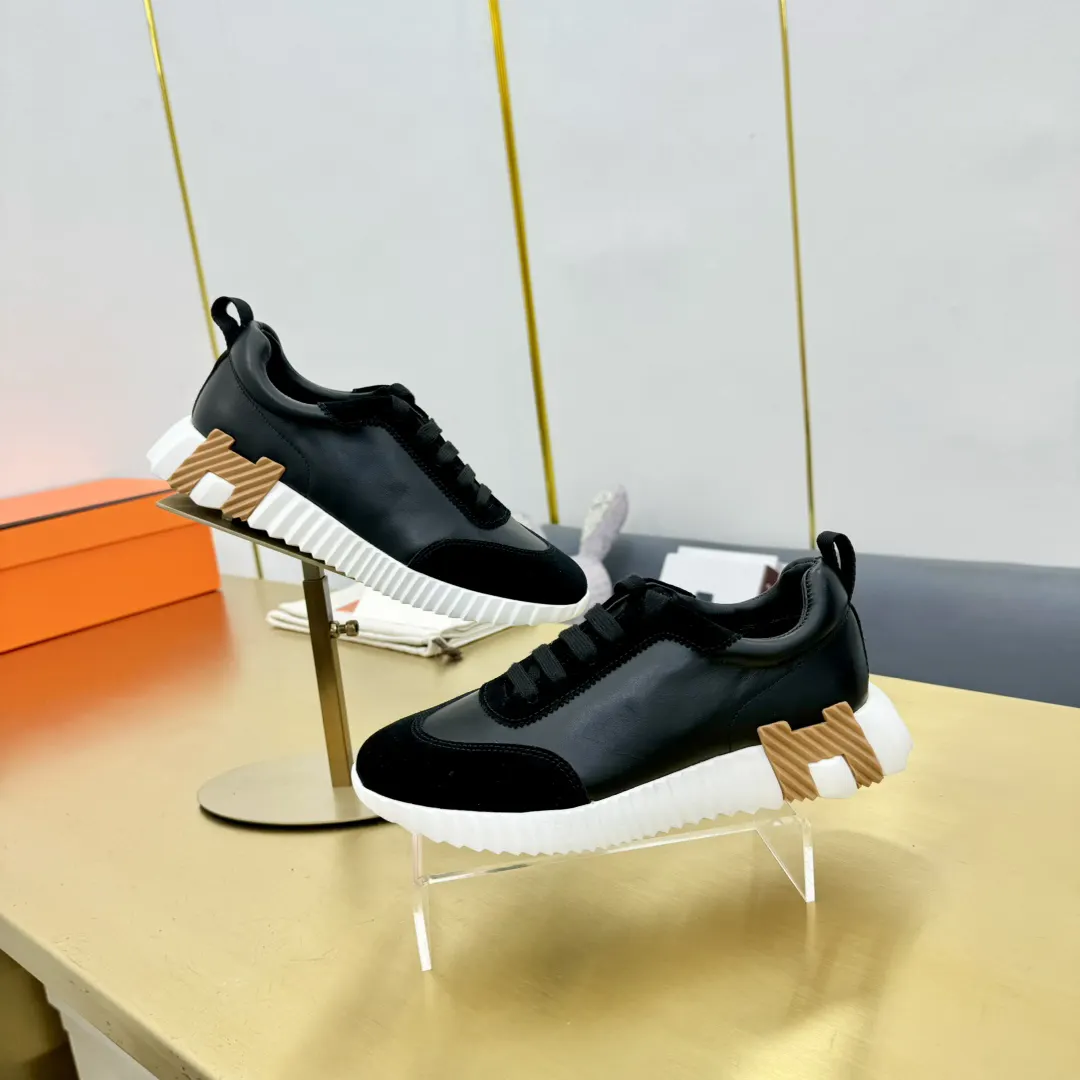Hermès 官网同步更新 羊皮 运动鞋 舒适