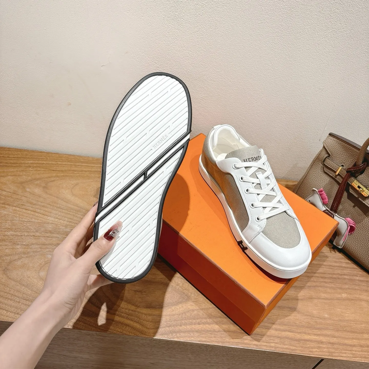 Hermès SS 运动鞋