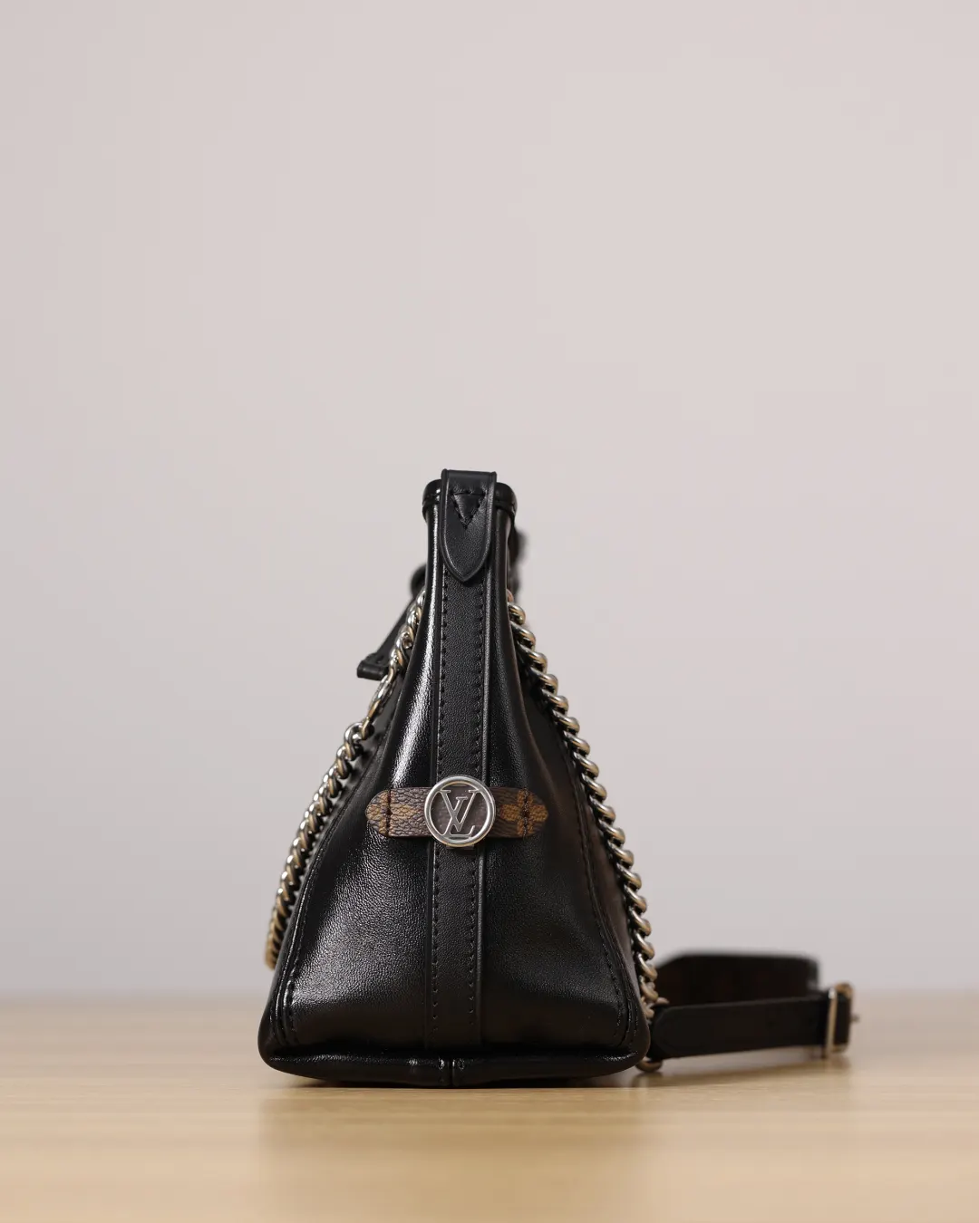 Chain Bag Leather