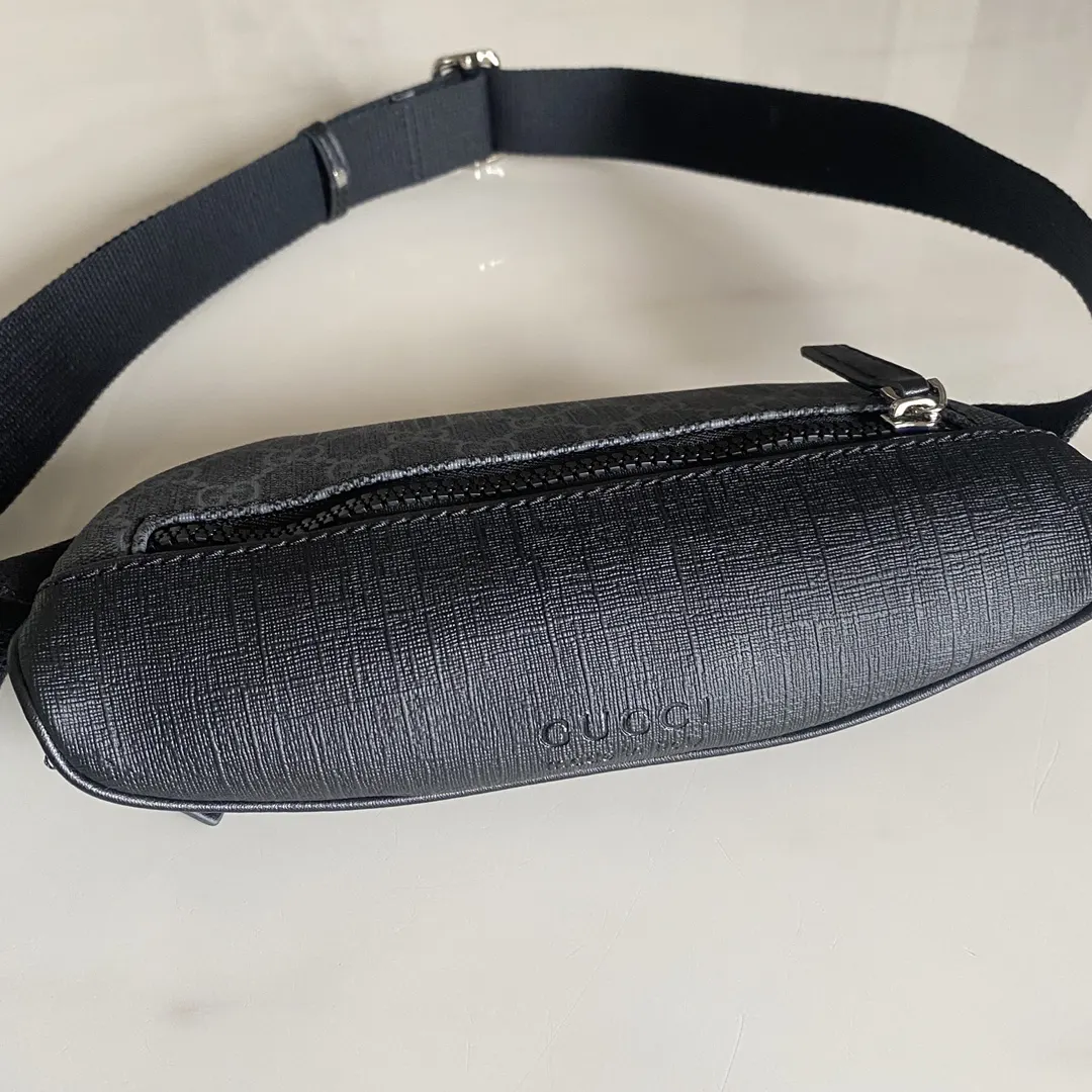 Gucci Black Belt Bag Casual