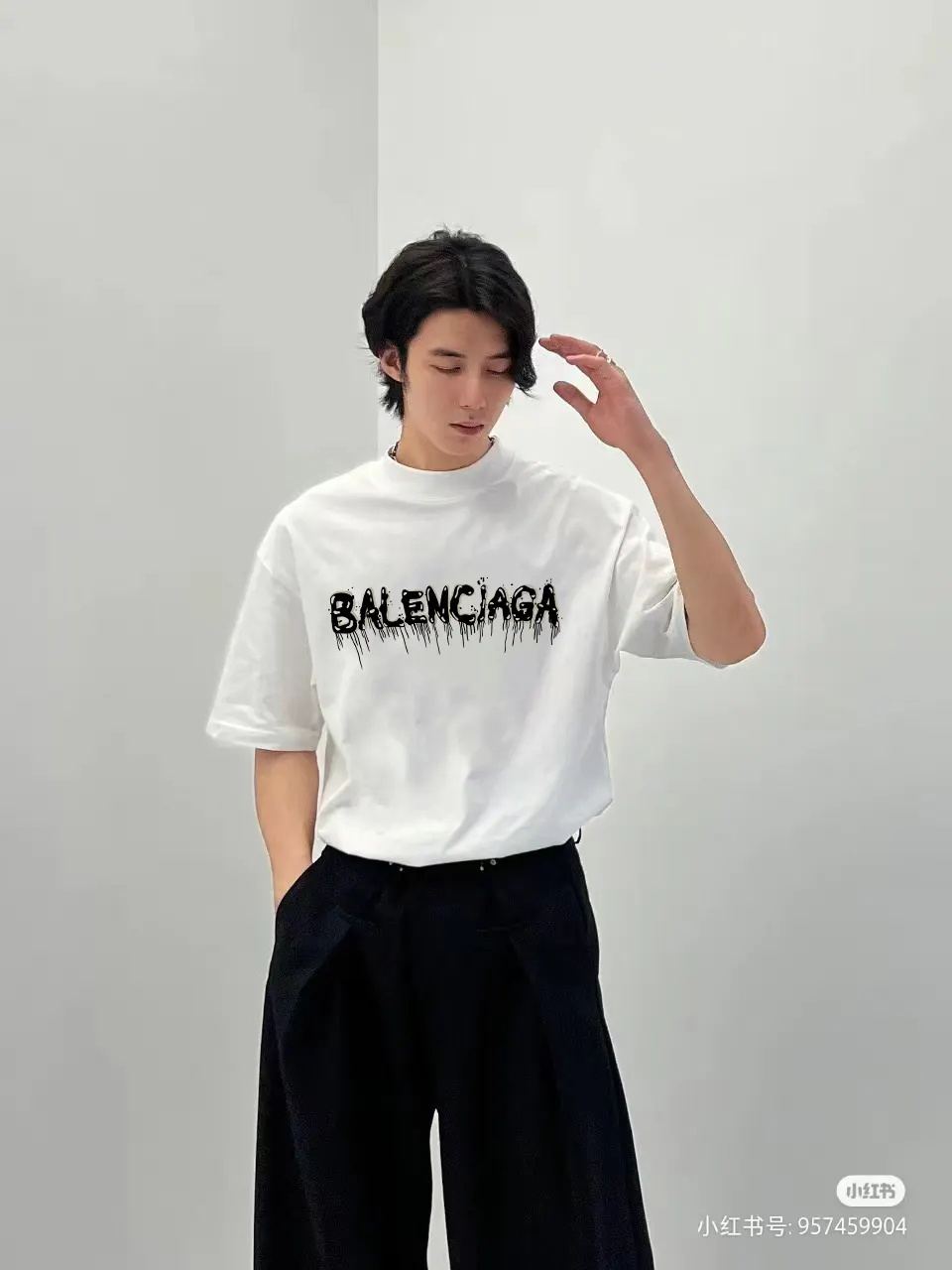 Balenciaga Paris 黑色 短袖T恤(數字9) Balenciaga Paris 黑色 短袖T恤(數字9)