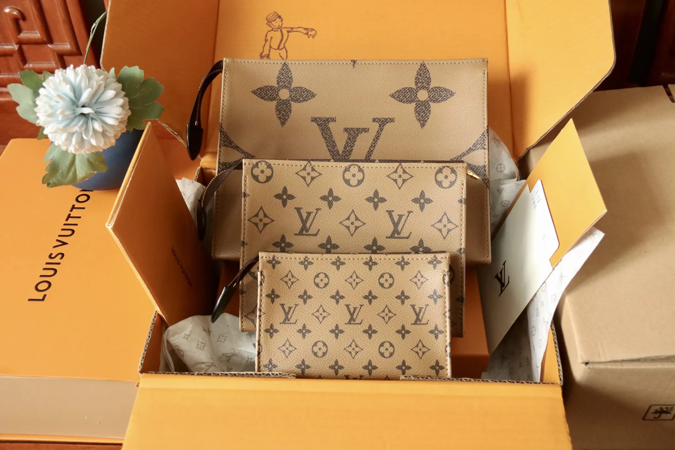 LV Trio 老花化妆包 M11248 精选款