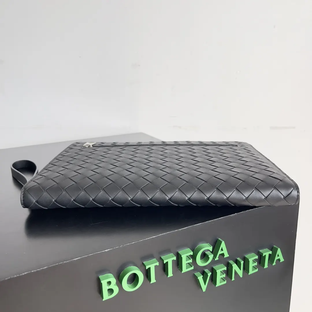 Bottega Veneta 手拿包 精致手拿款