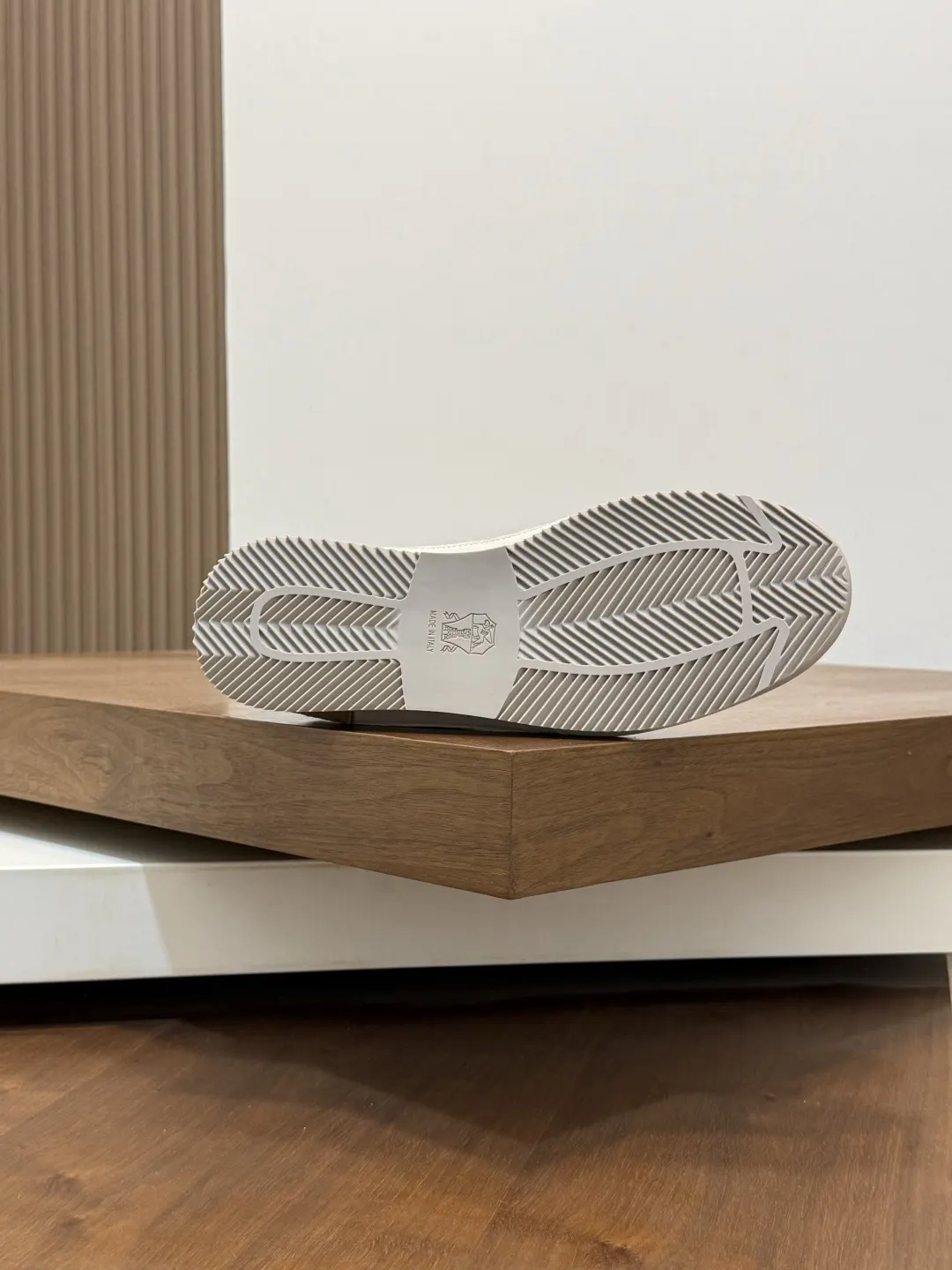 Brunello Cucinelli SS White Sneakers Casual Versatile Image 9 Brunello Cucinelli SS White Sneakers Casual Versatile Image 9