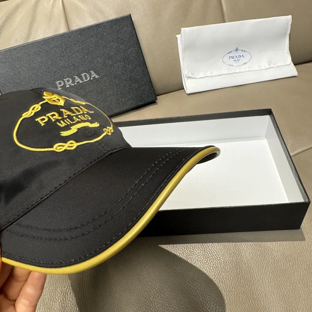 Prada 牛皮 棒球帽 日常休闲款 款7