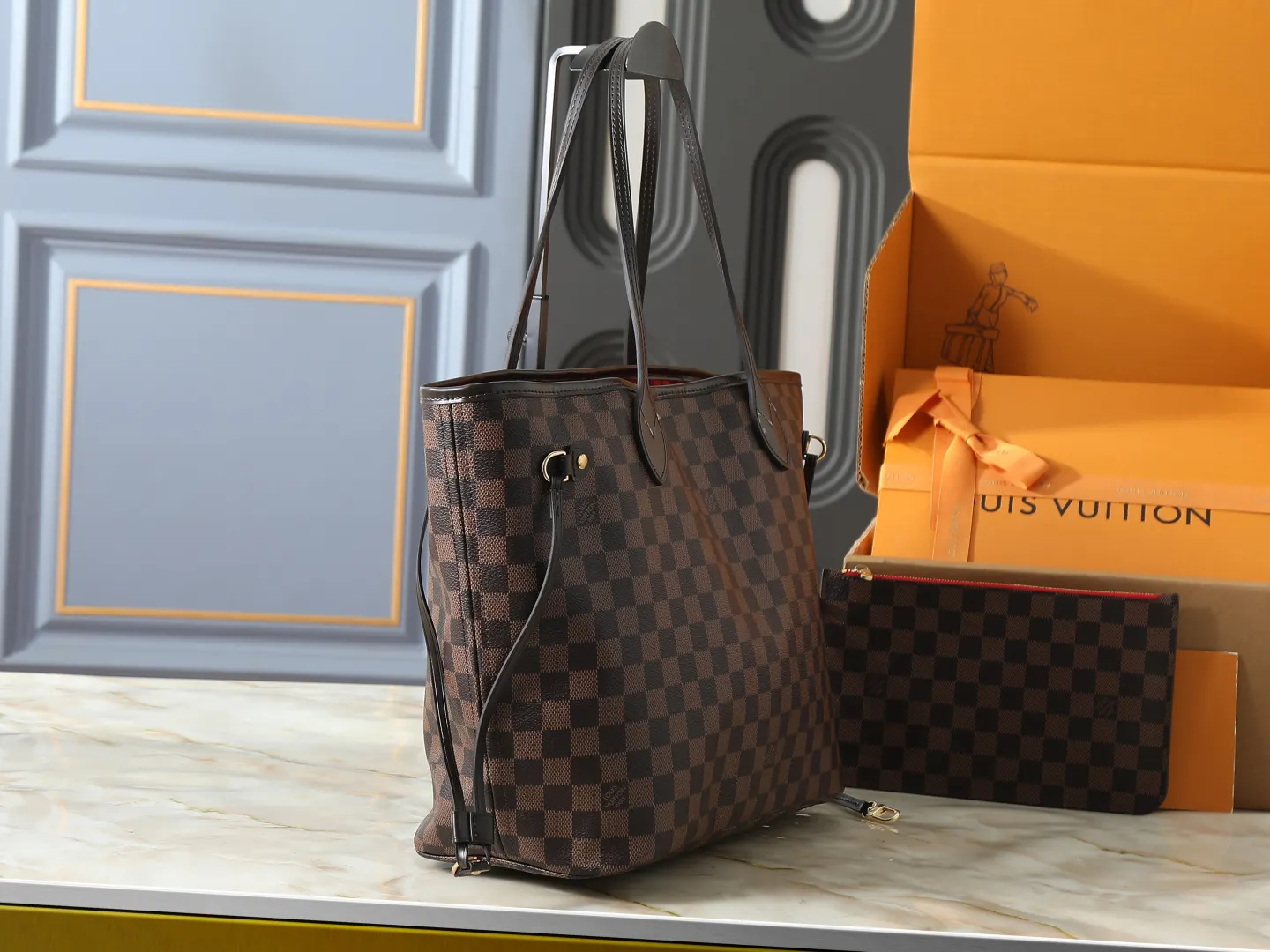Neverfull 老花 帆布 手拿包 精致手拿款