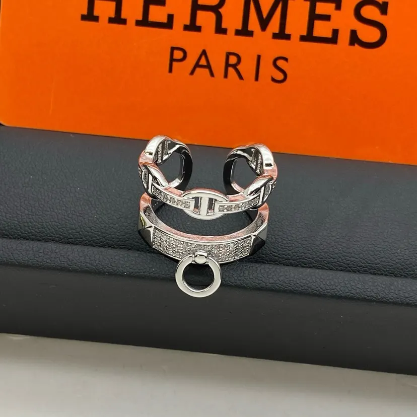 Hermès 首饰 精致配饰 耳饰