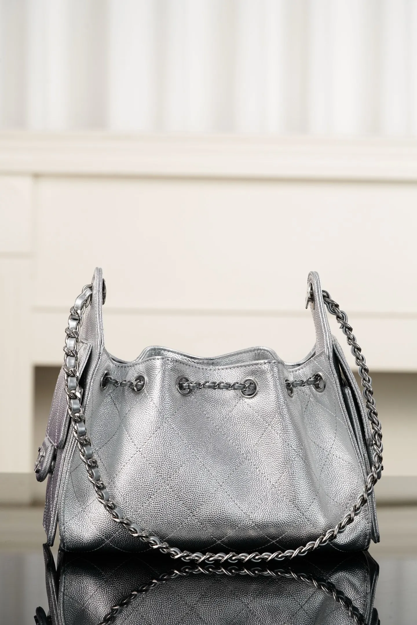 Silver Hobo Shoulder Bag Vintage